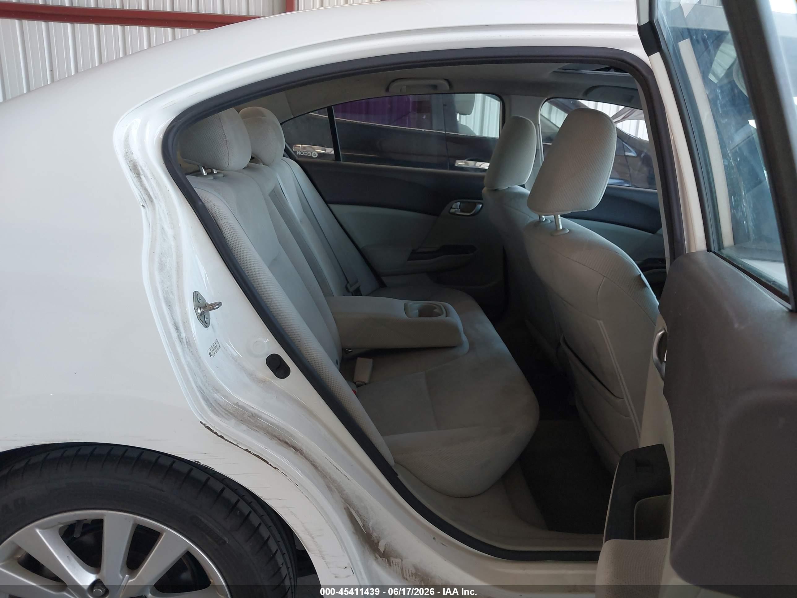 2012 Honda Civic Ex White vin: 19XFB2F87CE329559