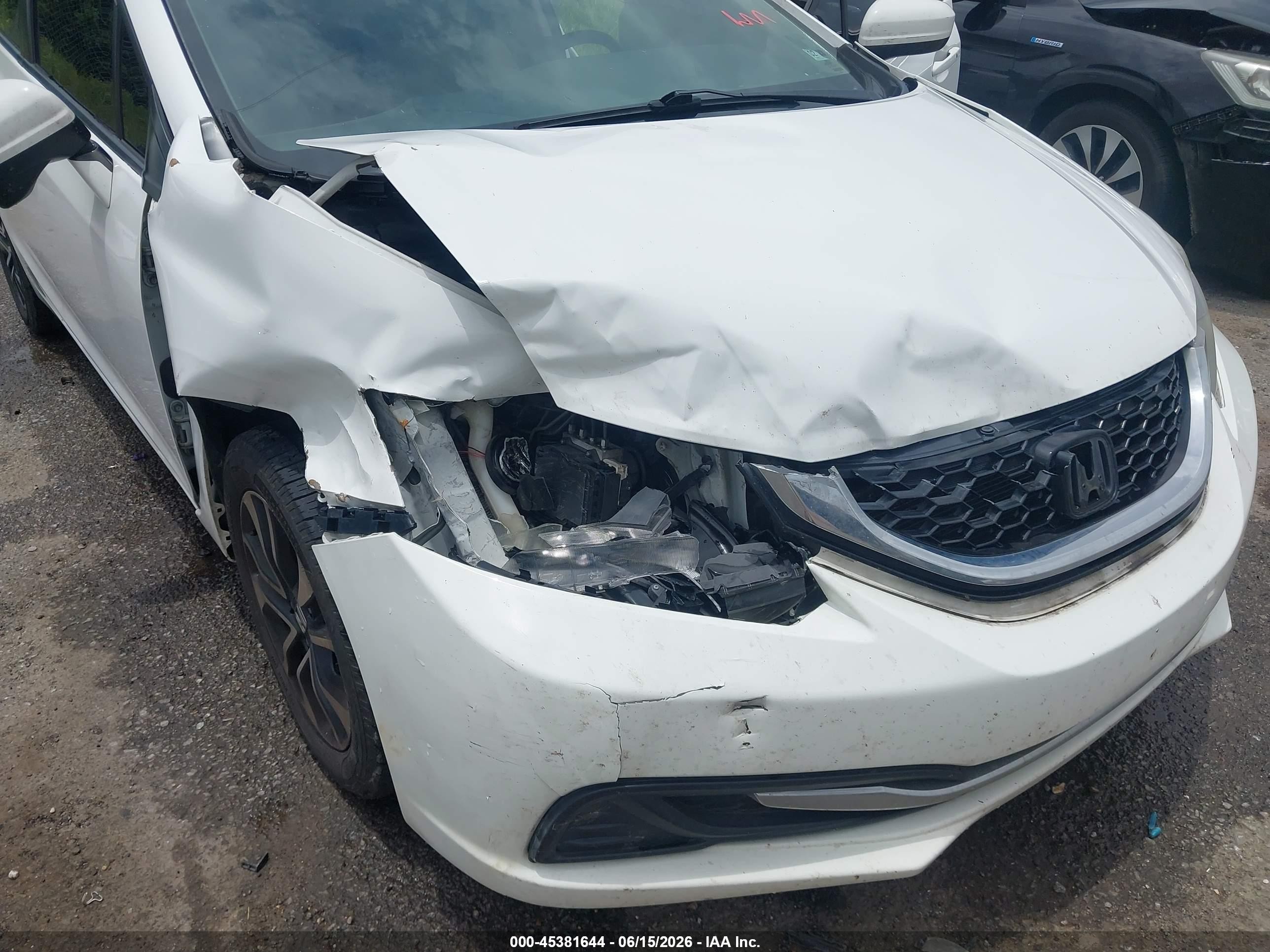 2015 Honda Civic Ex White vin: 19XFB2F87FE081768