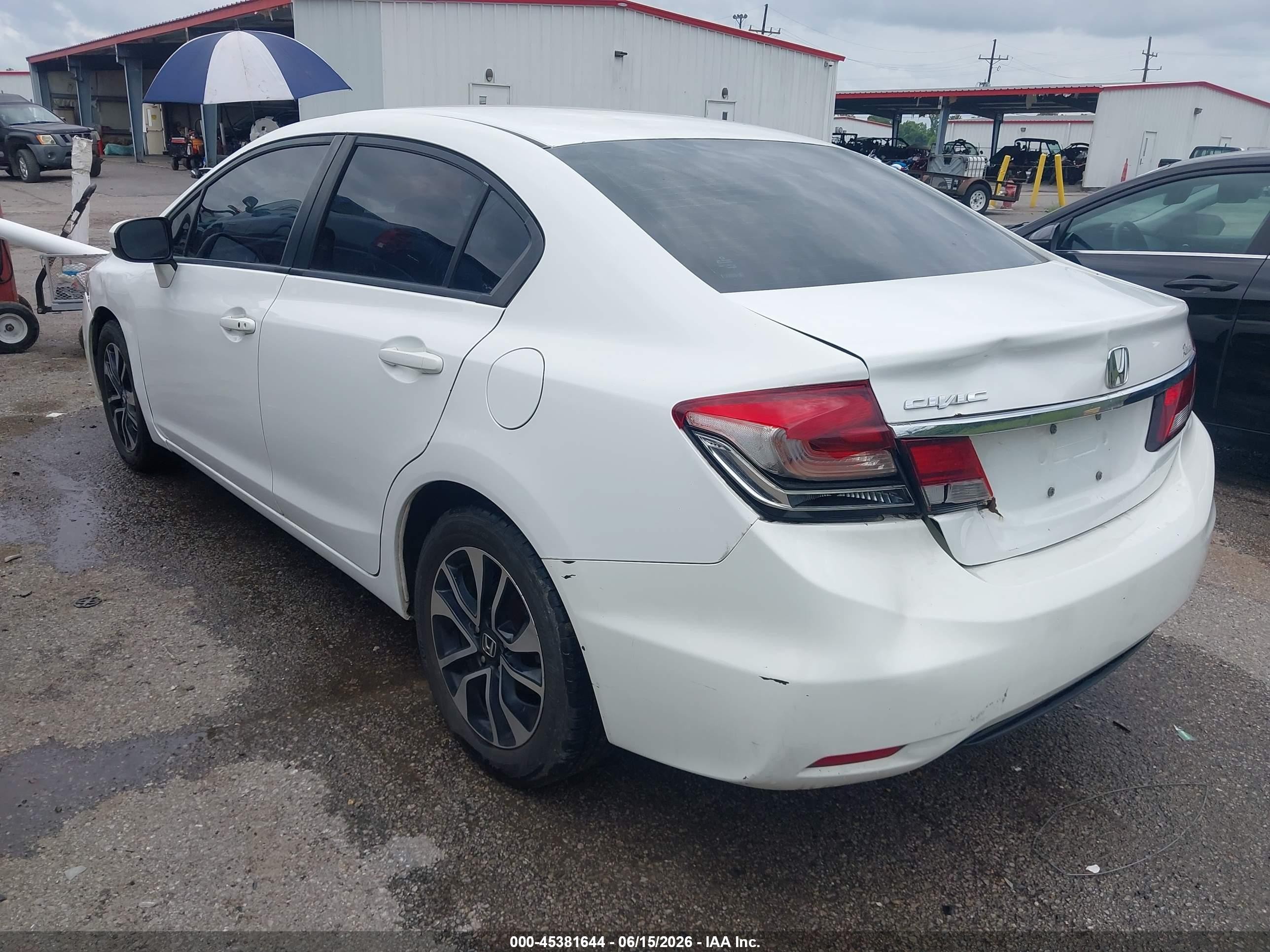 2015 Honda Civic Ex White vin: 19XFB2F87FE081768