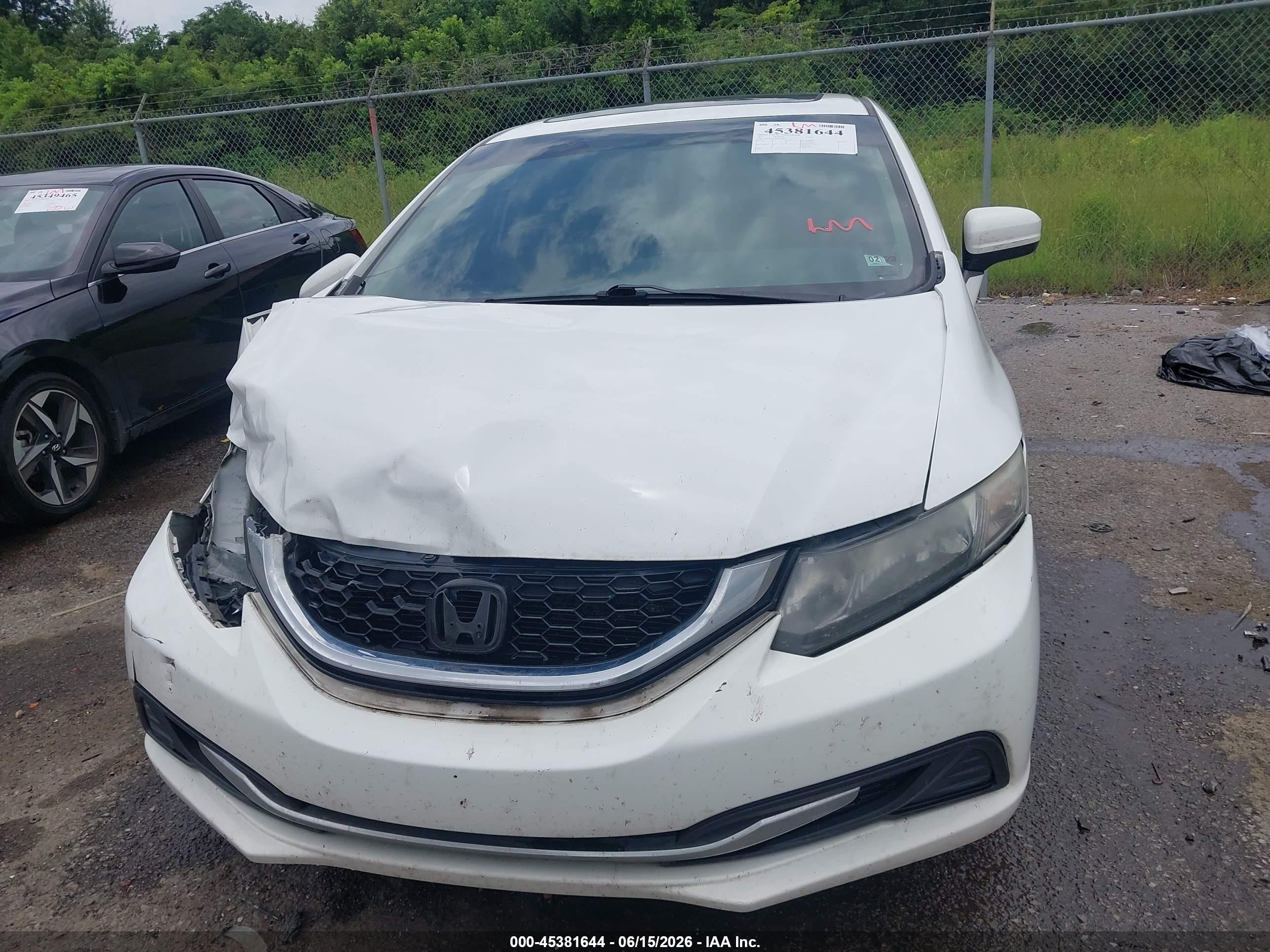 2015 Honda Civic Ex White vin: 19XFB2F87FE081768