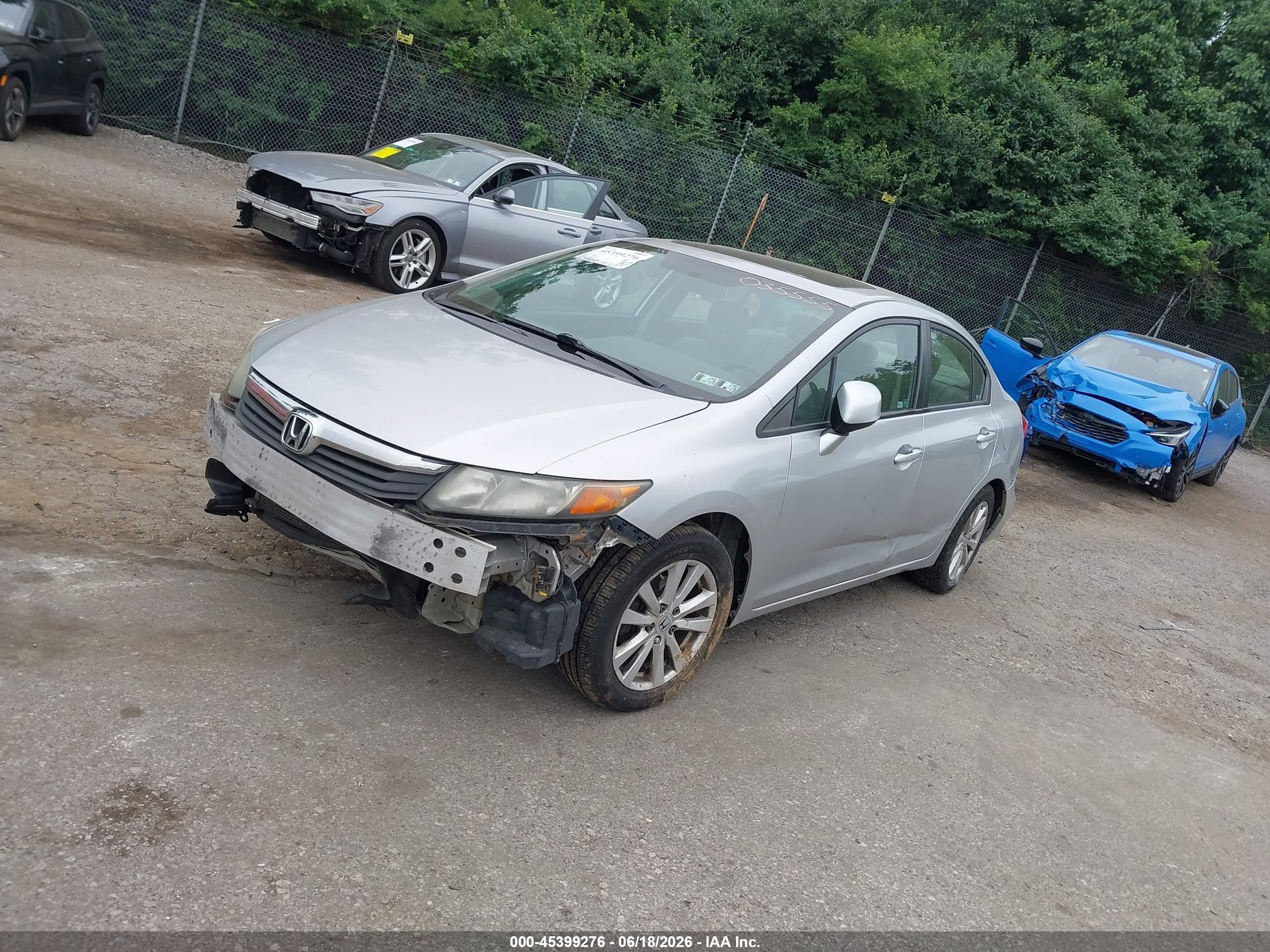 2012 Honda Civic Ex Silver vin: 19XFB2F88CE035555