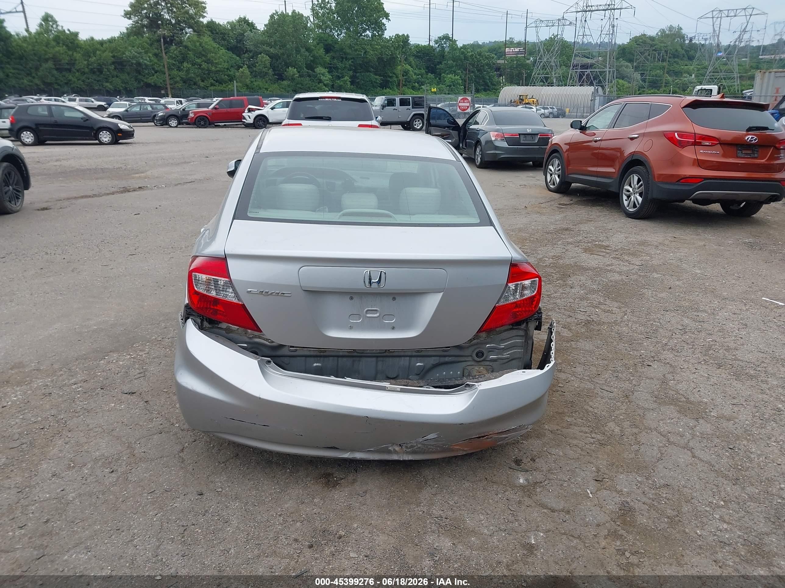 2012 Honda Civic Ex Silver vin: 19XFB2F88CE035555