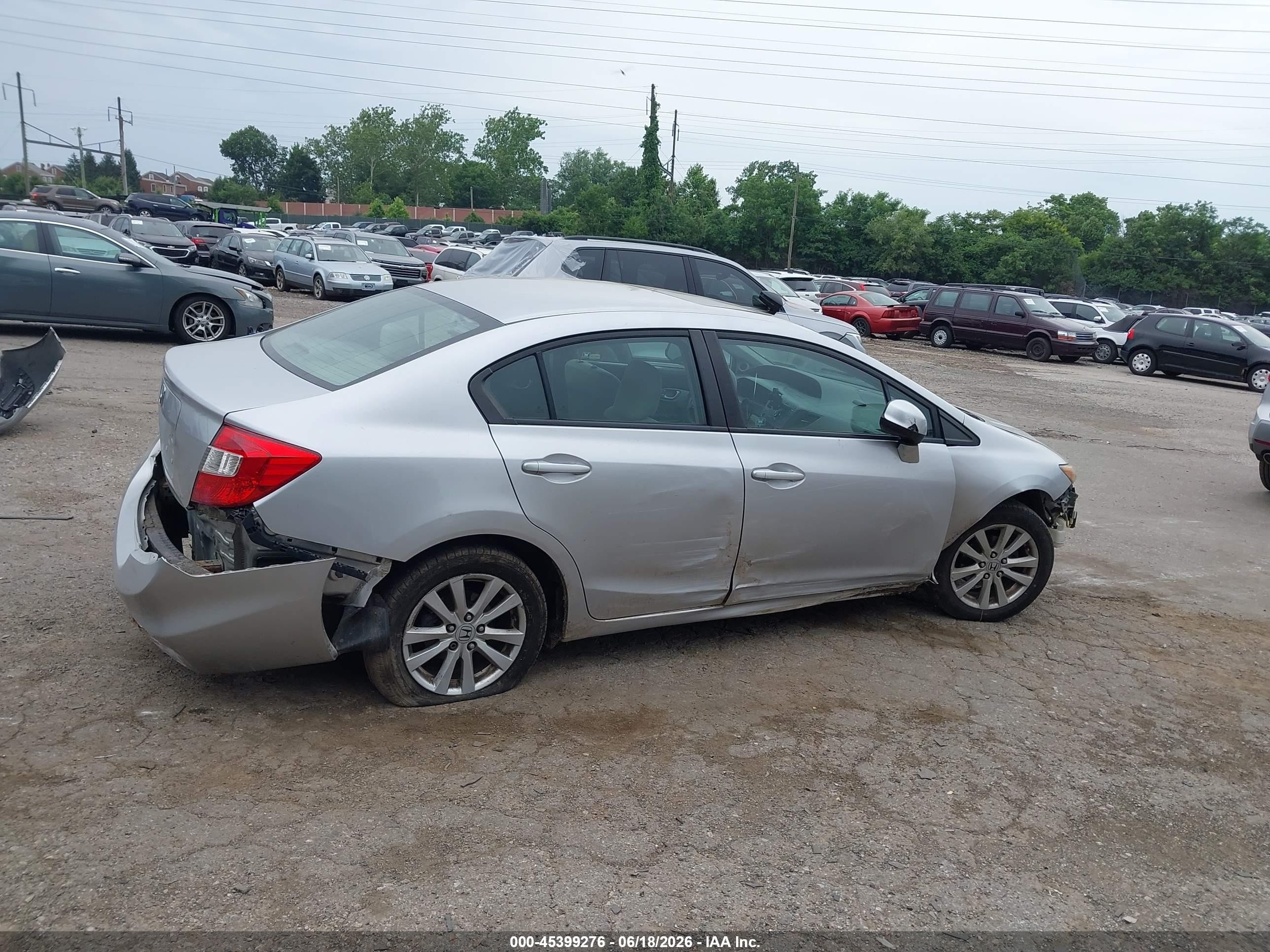2012 Honda Civic Ex Silver vin: 19XFB2F88CE035555