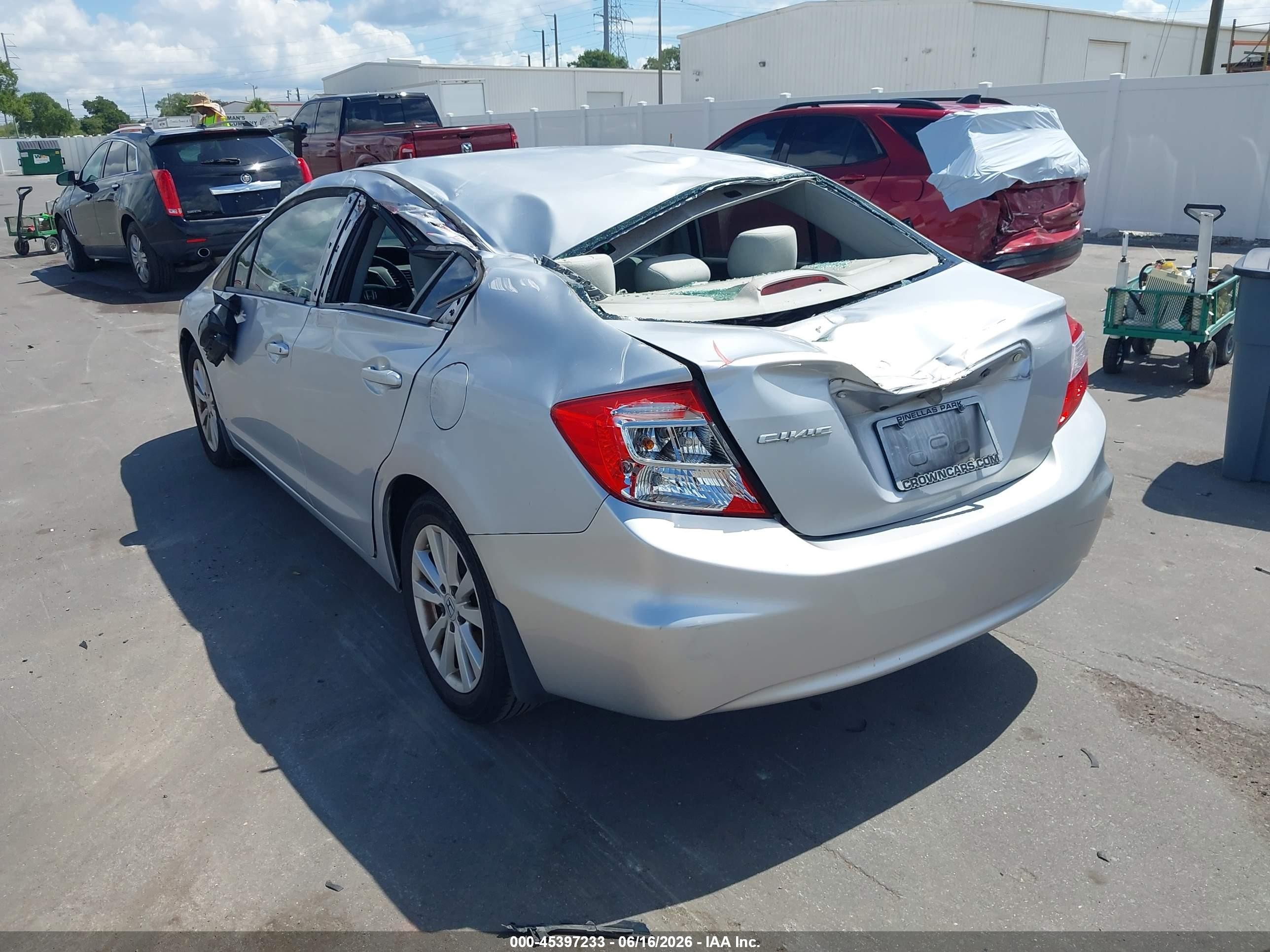 2012 Honda Civic Ex Silver vin: 19XFB2F88CE046524