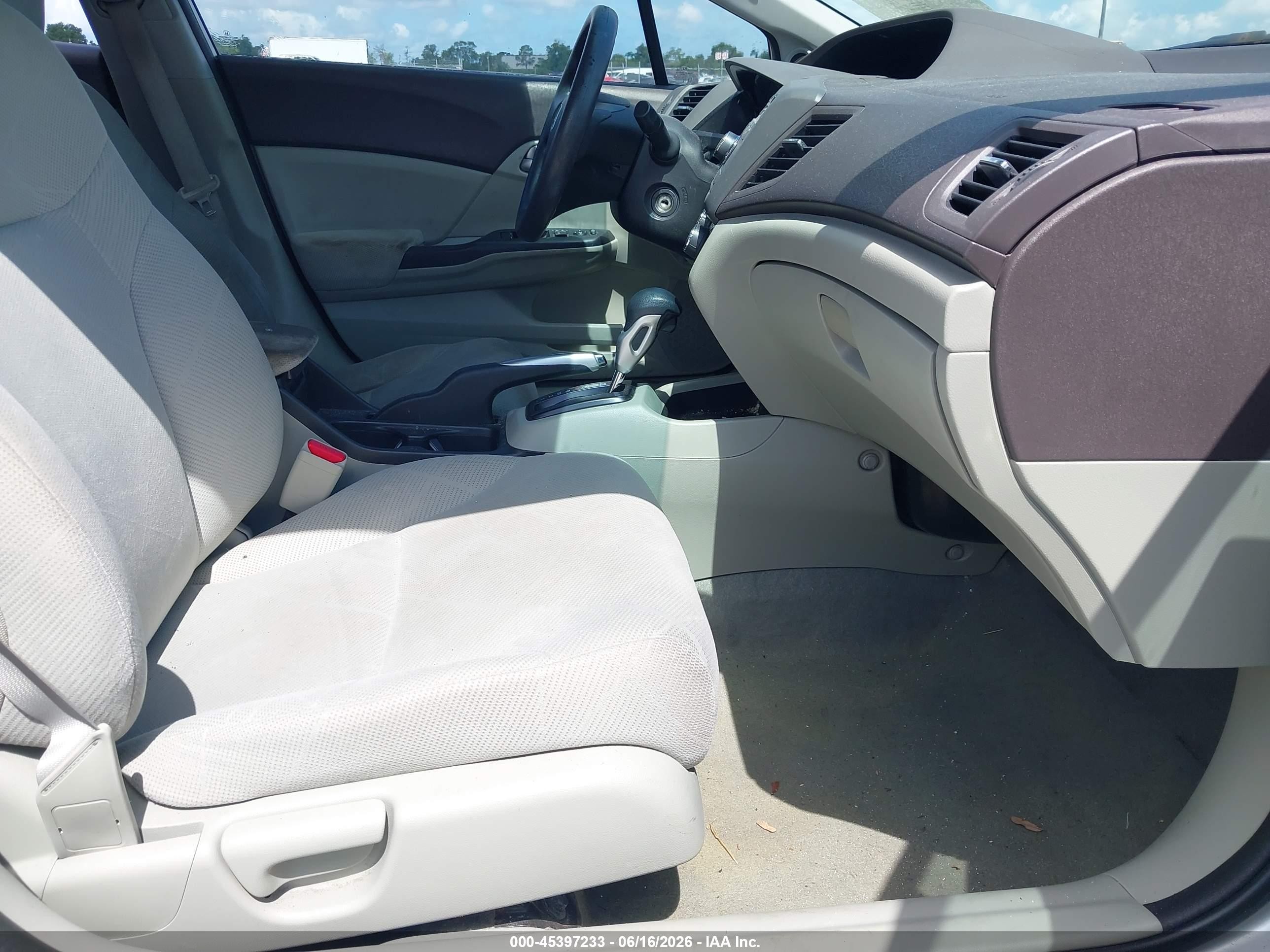2012 Honda Civic Ex Silver vin: 19XFB2F88CE046524