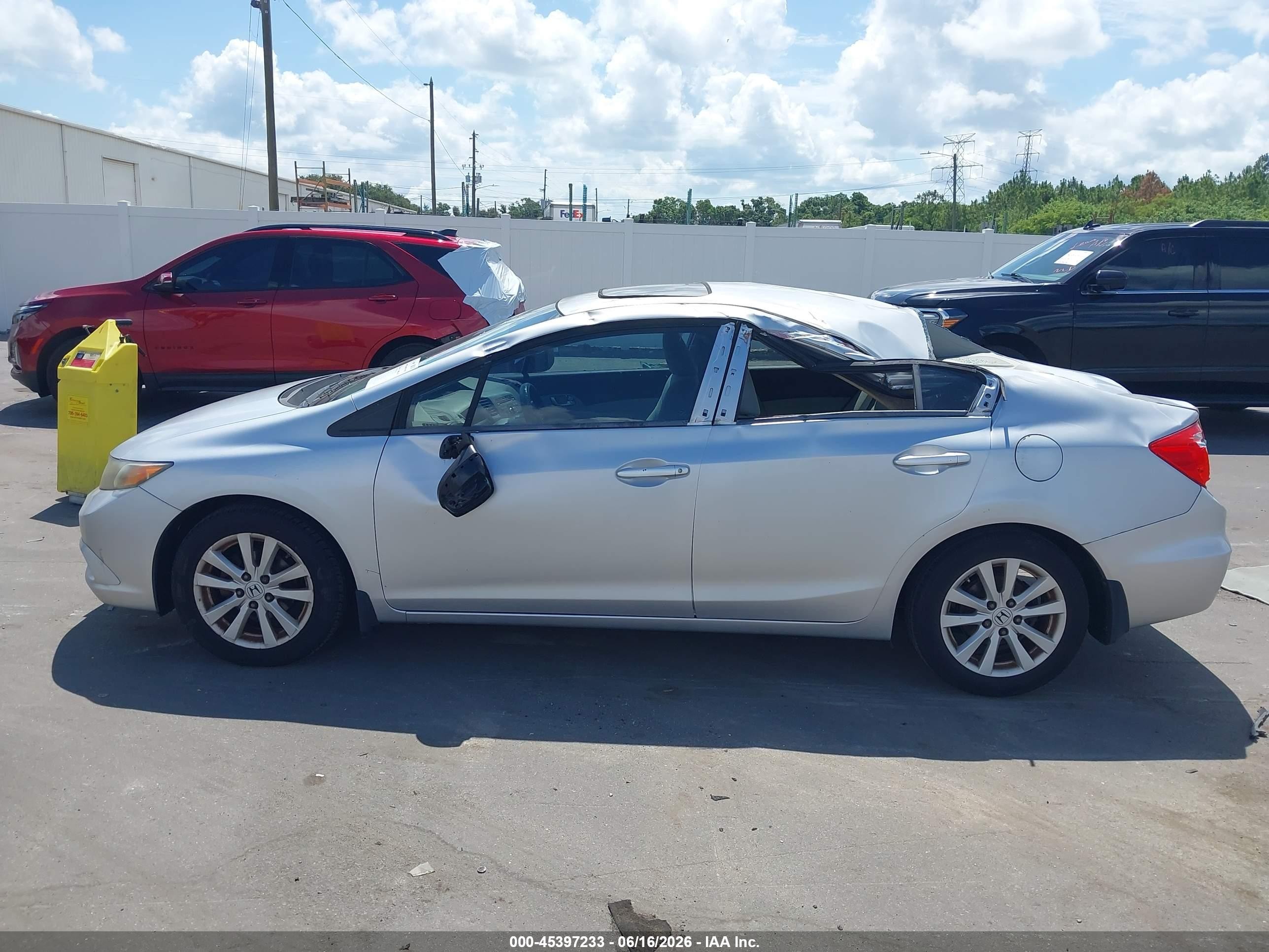 2012 Honda Civic Ex Silver vin: 19XFB2F88CE046524