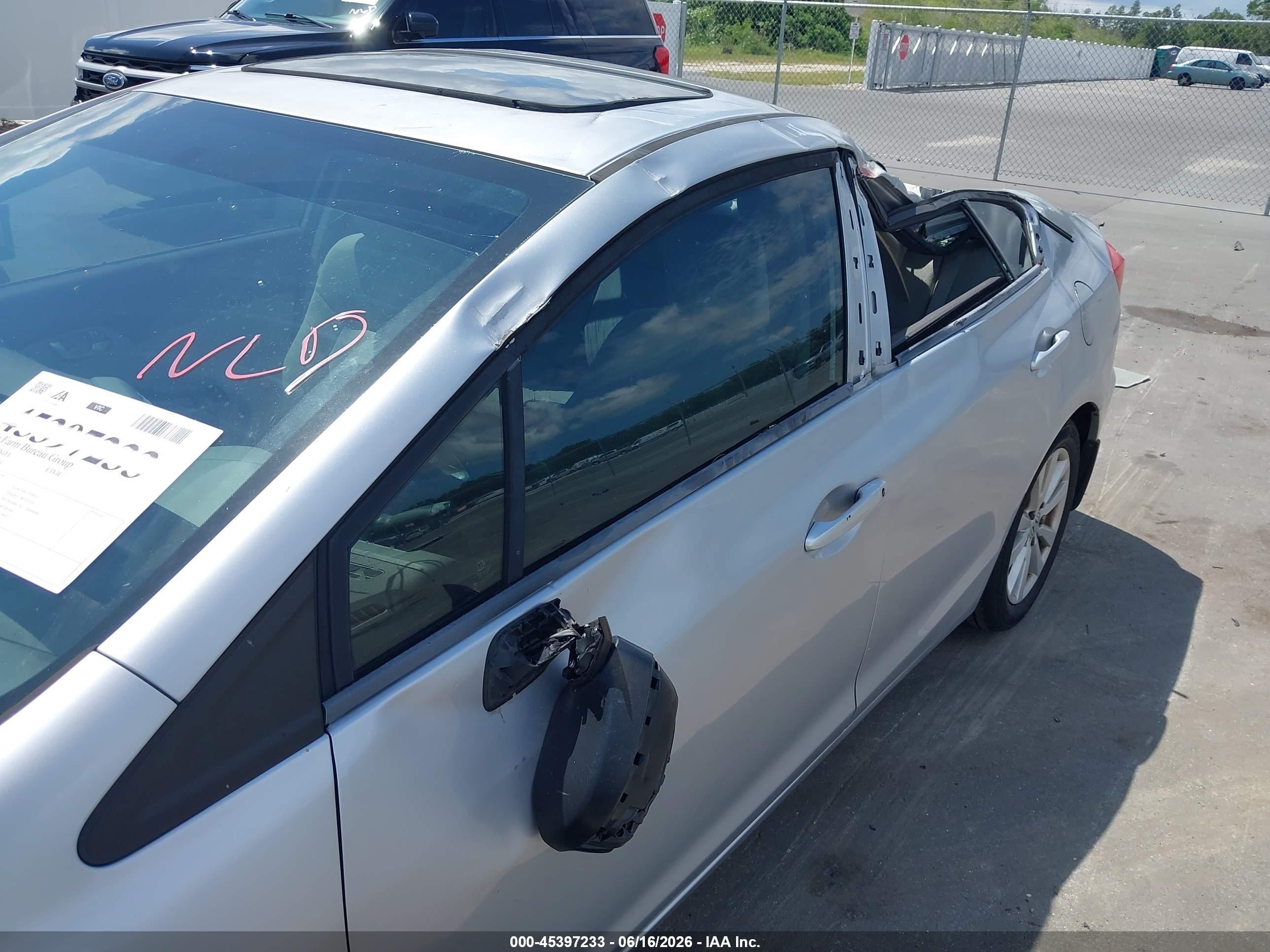 2012 Honda Civic Ex Silver vin: 19XFB2F88CE046524