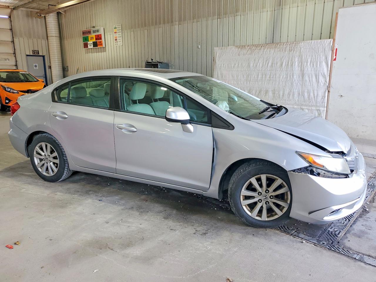 2012 Honda Civic Ex Silver vin: 19XFB2F88CE308865