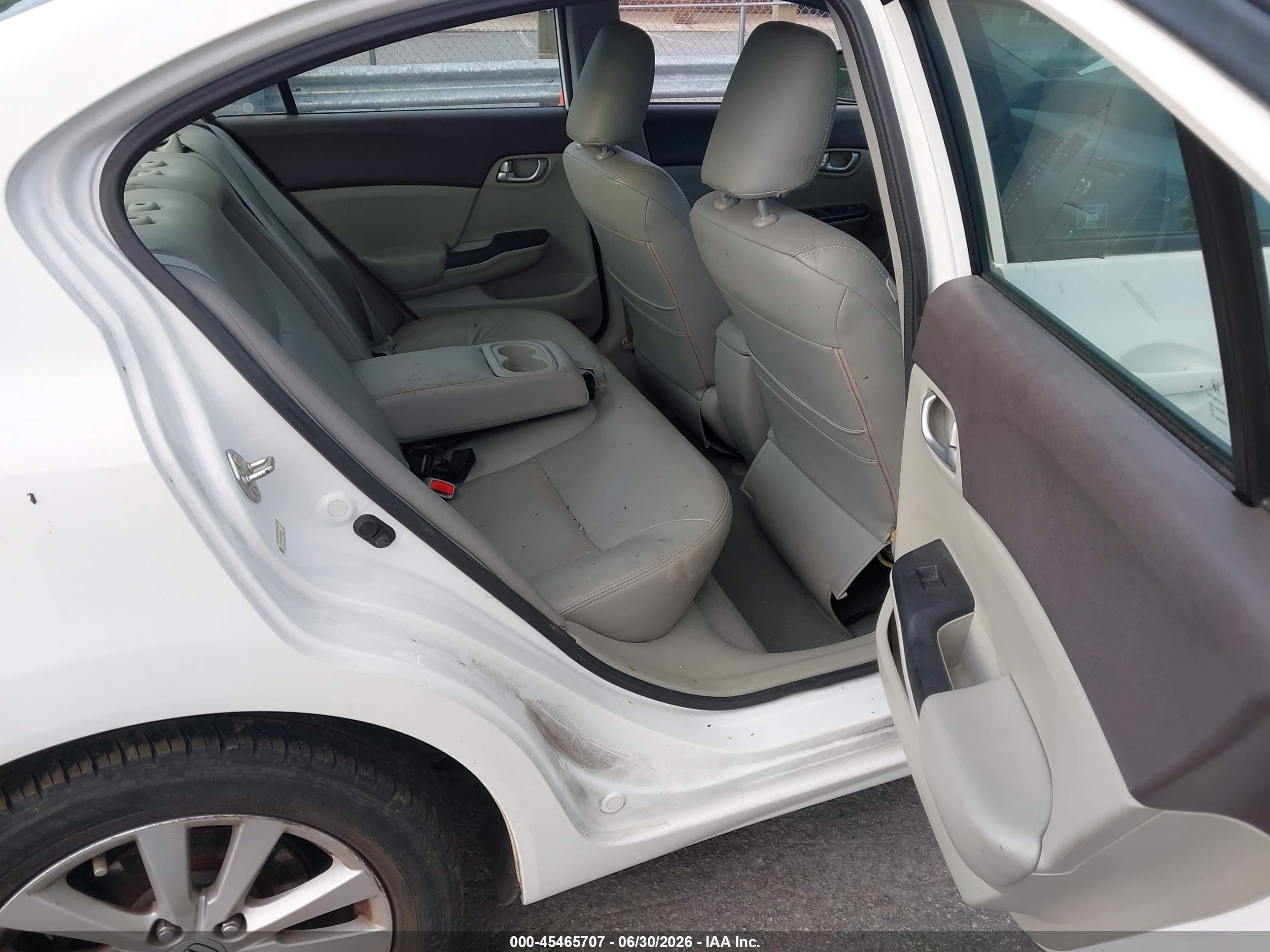 2012 Honda Civic Ex White vin: 19XFB2F89CE085235