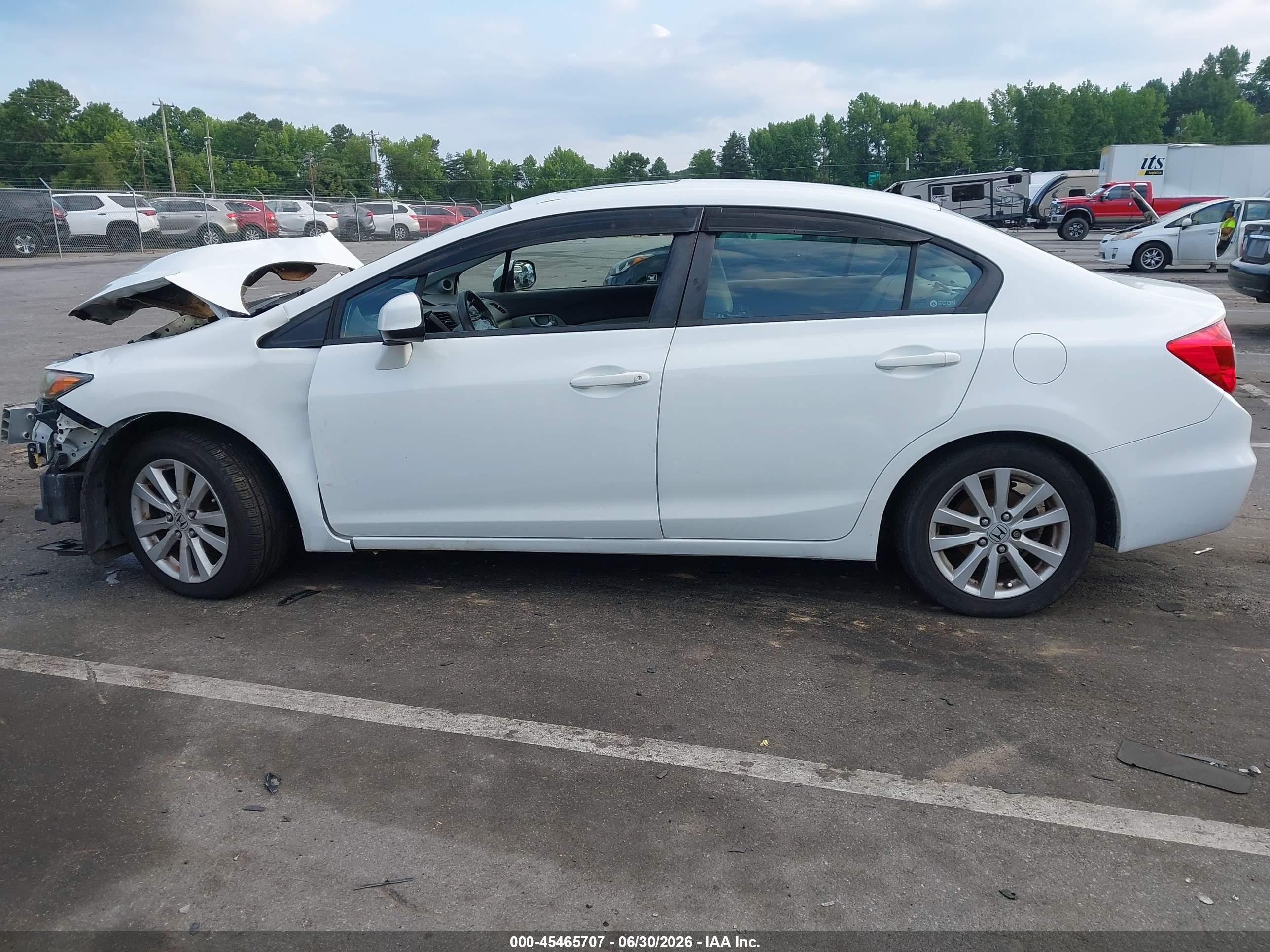 2012 Honda Civic Ex White vin: 19XFB2F89CE085235