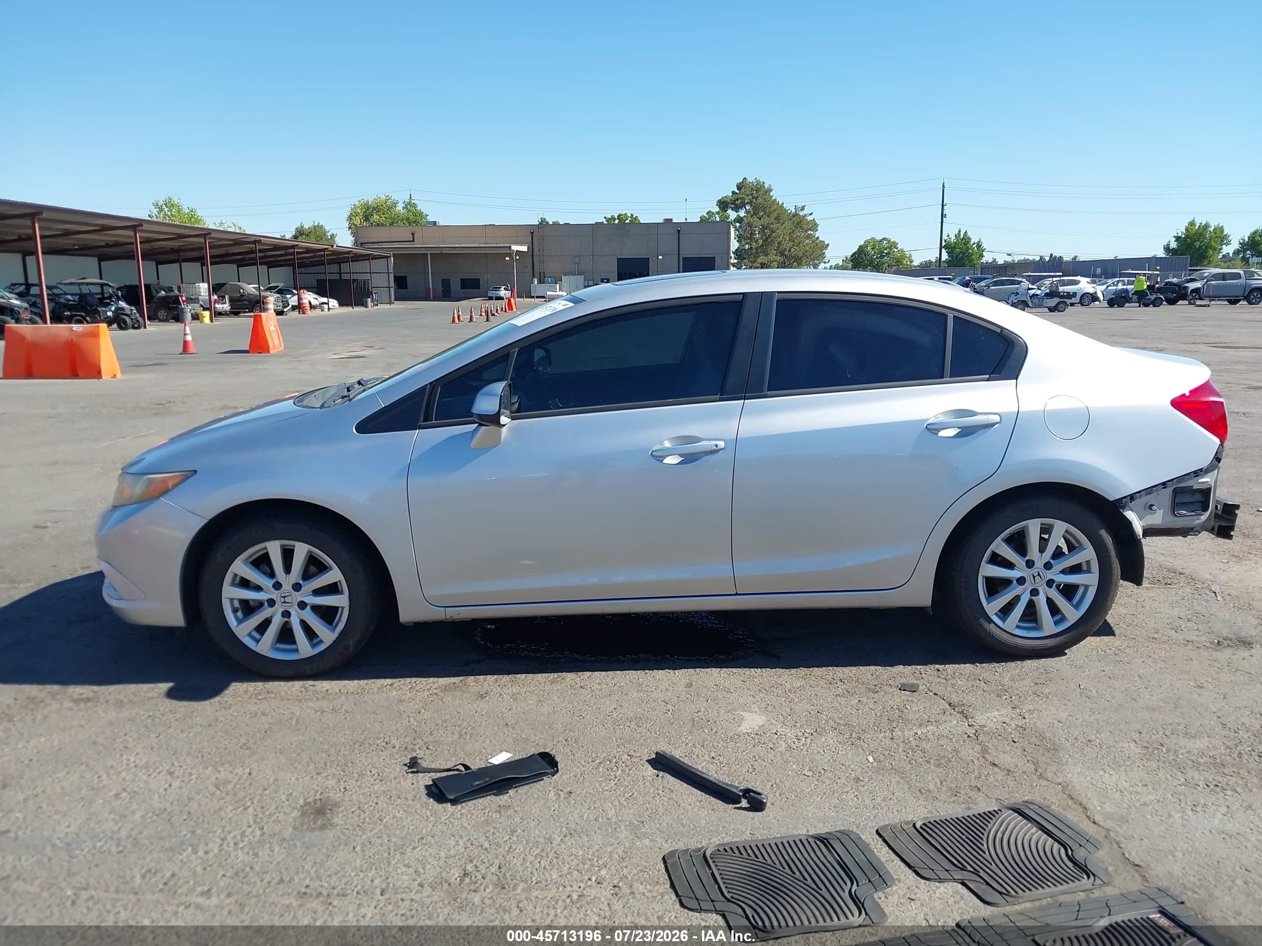 2012 Honda Civic Ex Silver vin: 19XFB2F89CE312813