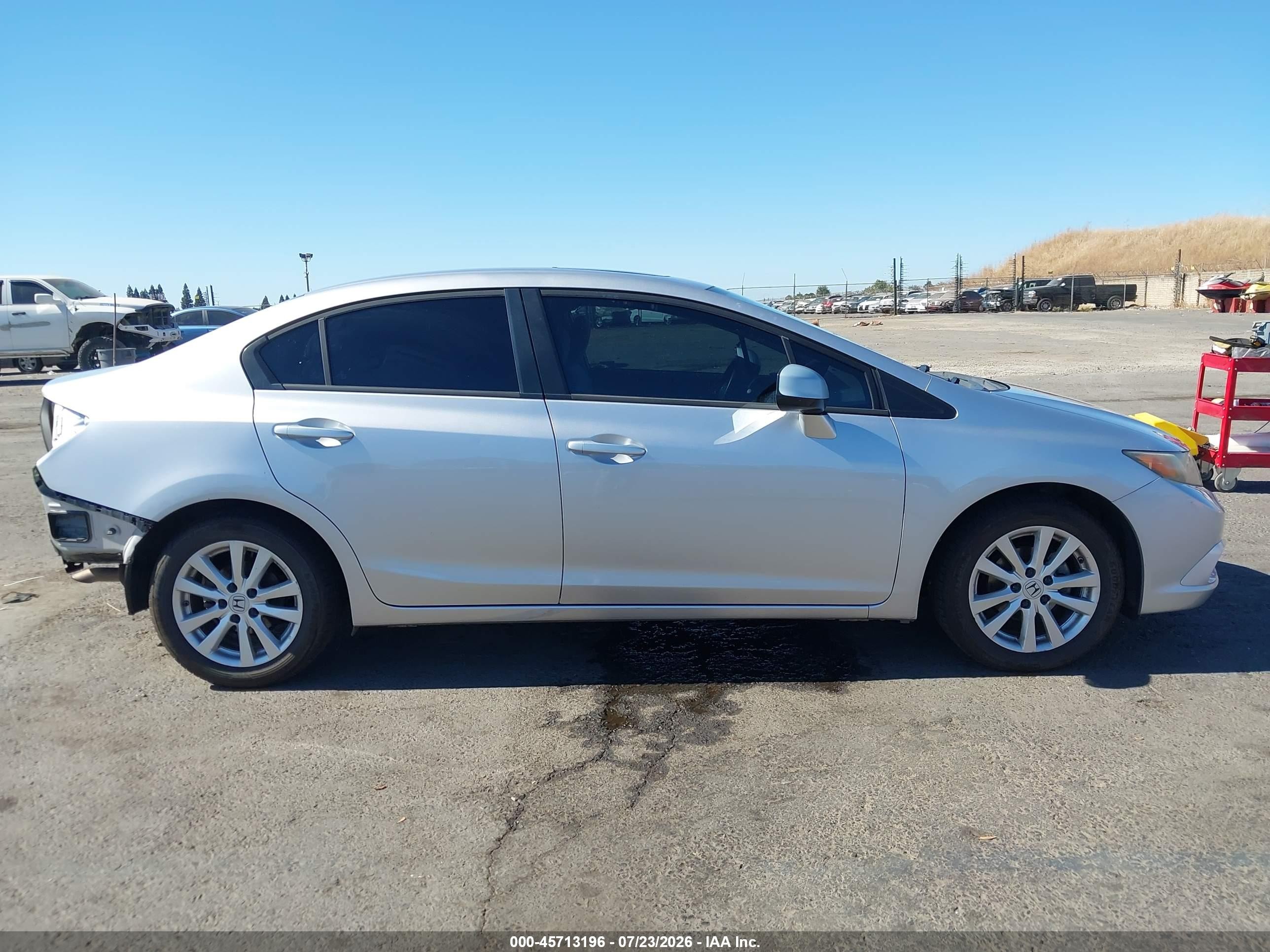 2012 Honda Civic Ex Silver vin: 19XFB2F89CE312813