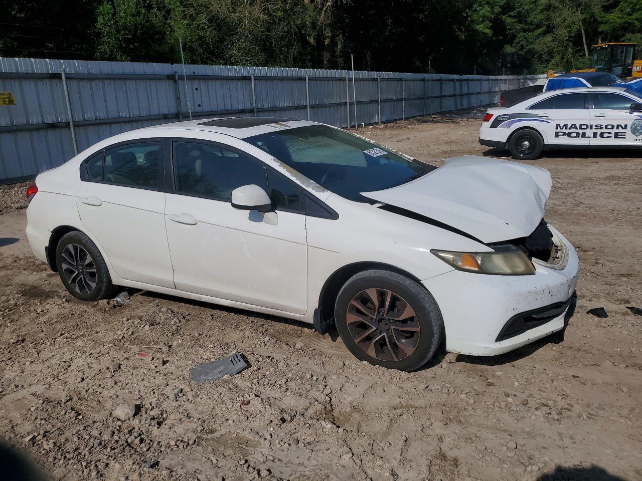 2013 Honda Civic Ex White vin: 19XFB2F89DE024209