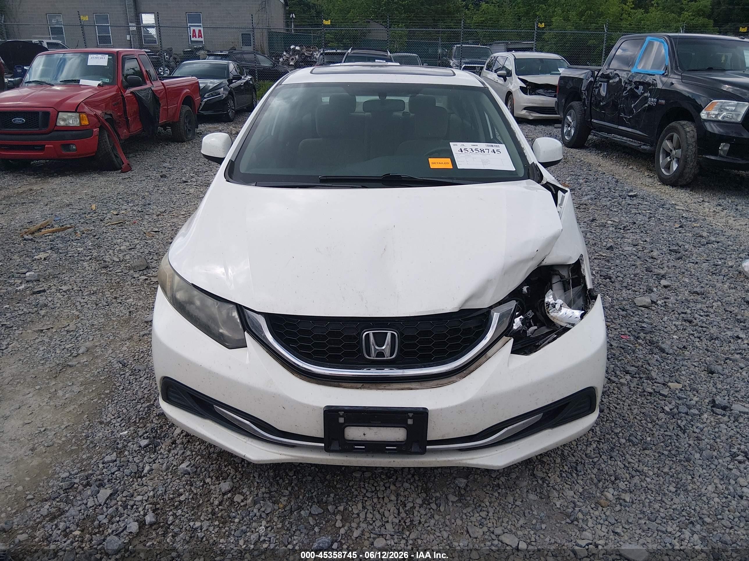 2013 Honda Civic Ex Белый vin: 19XFB2F89DE085267