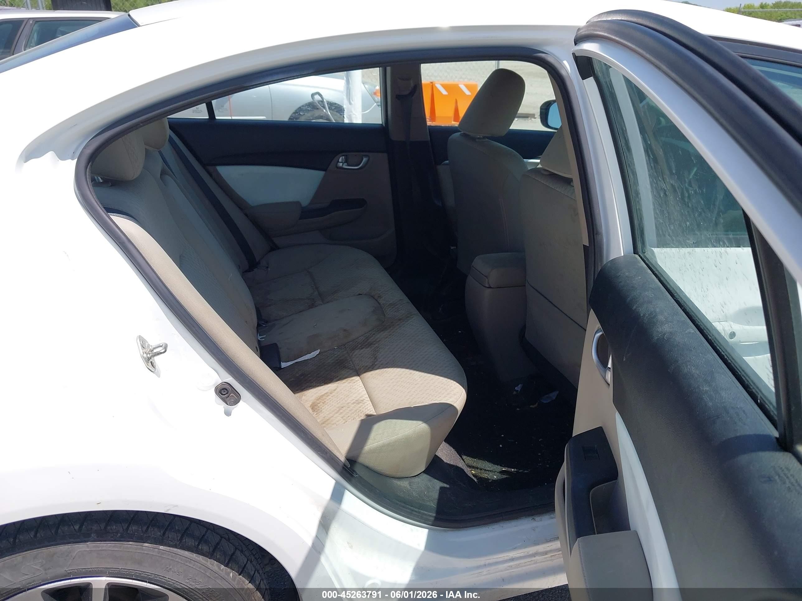 2014 Honda Civic Ex White vin: 19XFB2F89EE012899