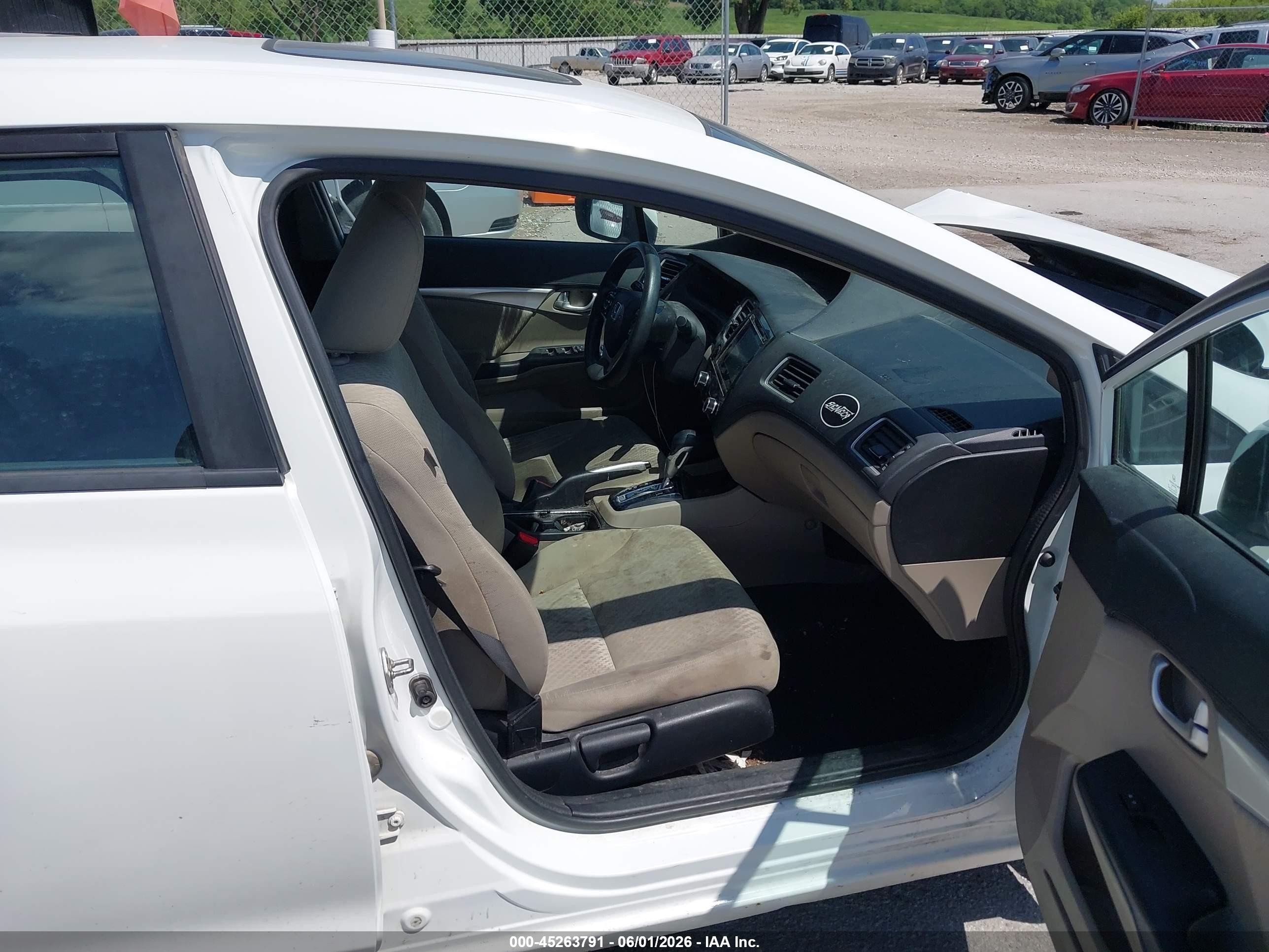 2014 Honda Civic Ex White vin: 19XFB2F89EE012899