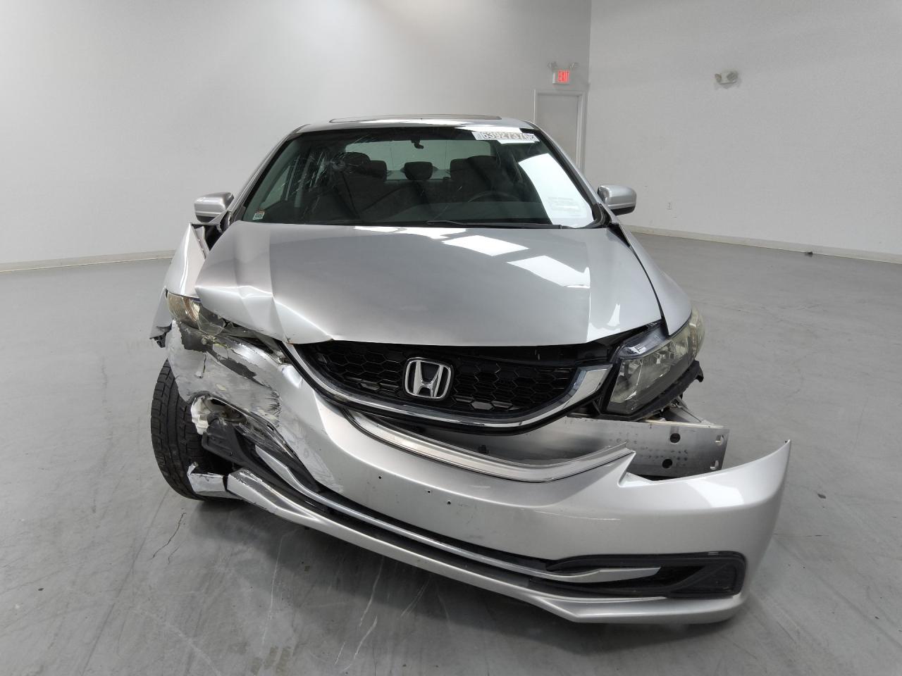 2014 Honda Civic Ex Silver vin: 19XFB2F89EE271019 Damage: Windshield, Broken, Replacement Required