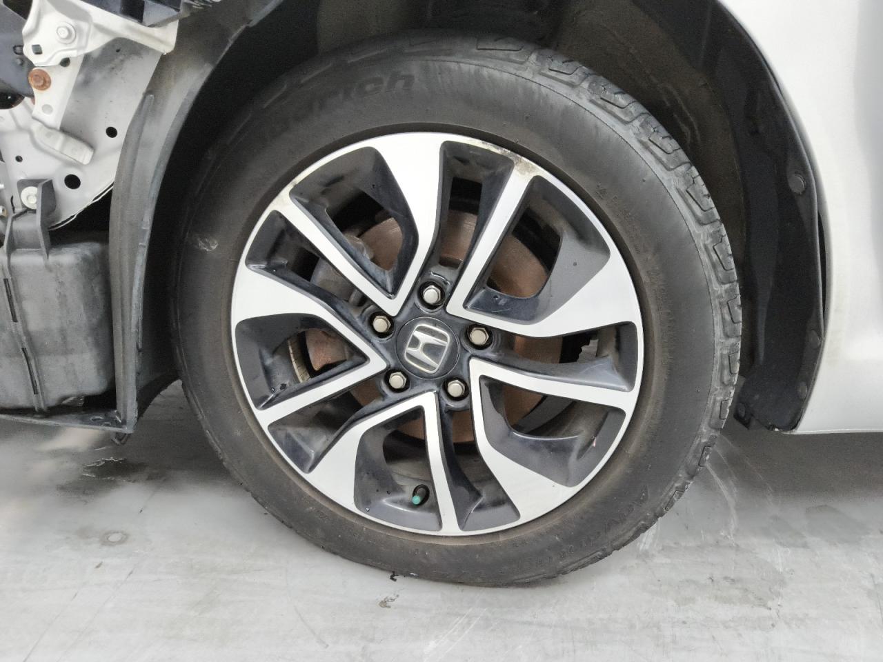 2014 Honda Civic Ex Silver vin: 19XFB2F89EE271019 Damage: Left Front Wheel, Curb Rash, 6 To 7 Inches