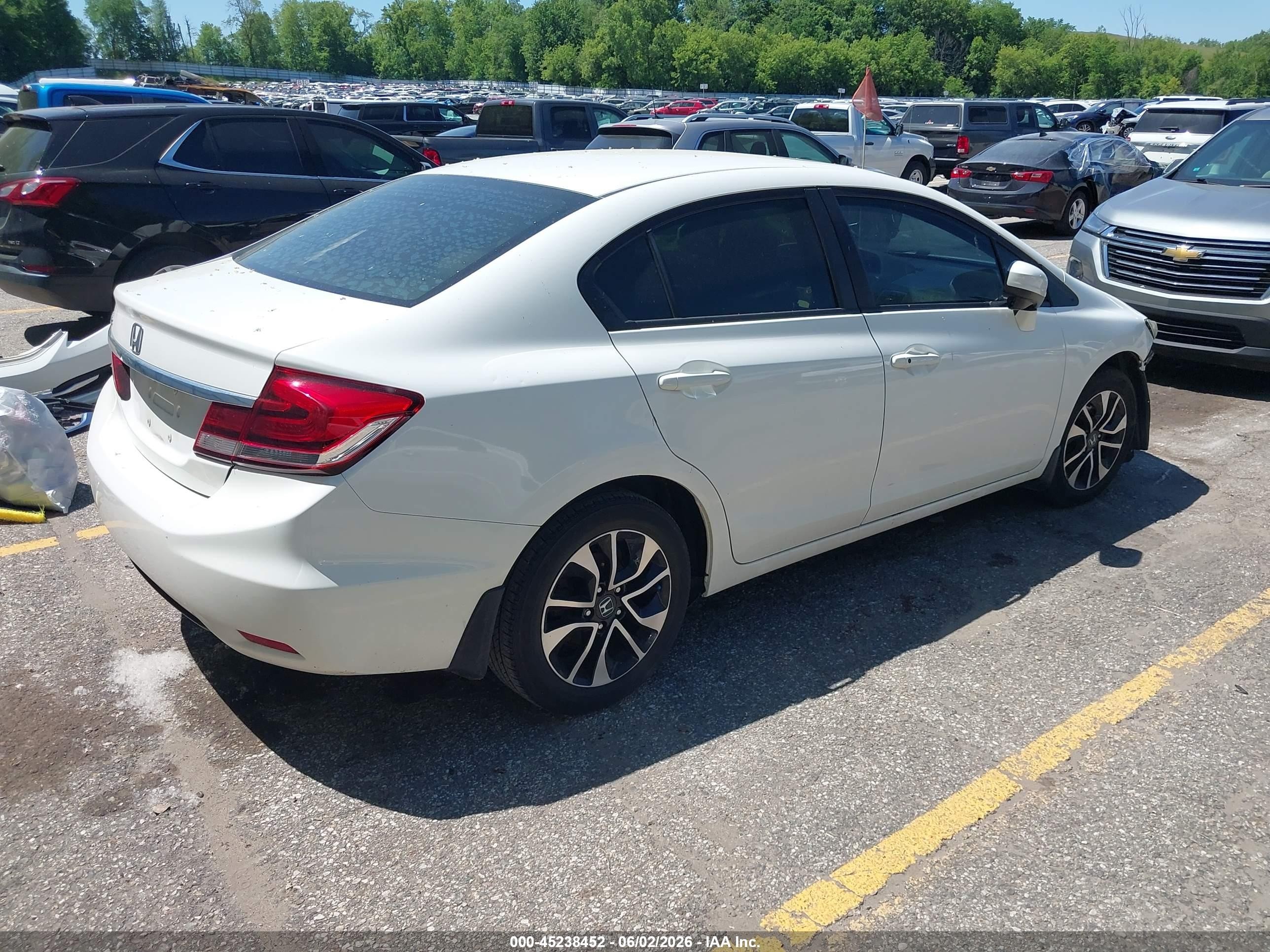 2014 Honda Civic Ex White vin: 19XFB2F8XEE000177