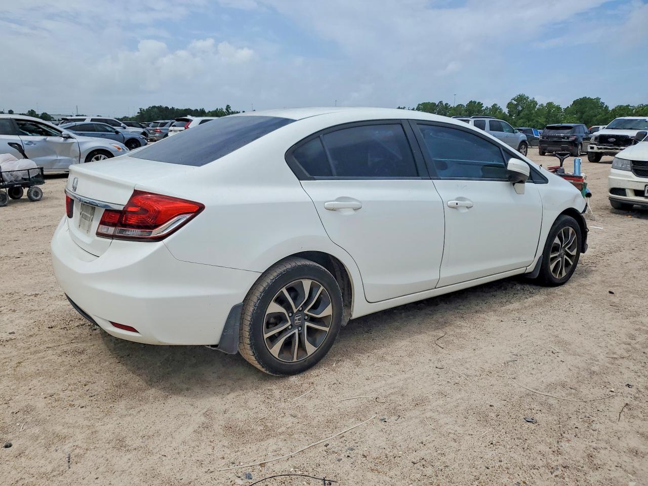 2015 Honda Civic Ex White vin: 19XFB2F8XFE000245