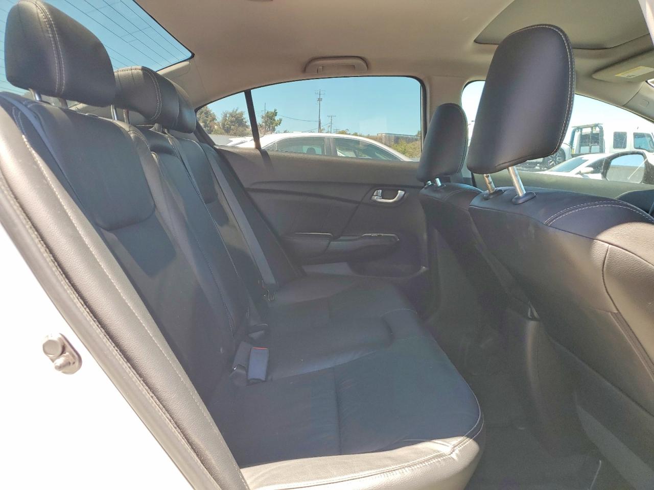 2013 Honda Civic Exl White vin: 19XFB2F90DE272468