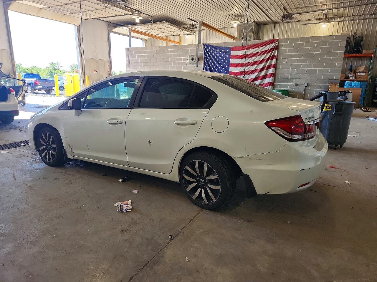 2014 Honda Civic Exl White vin: 19XFB2F90EE044939