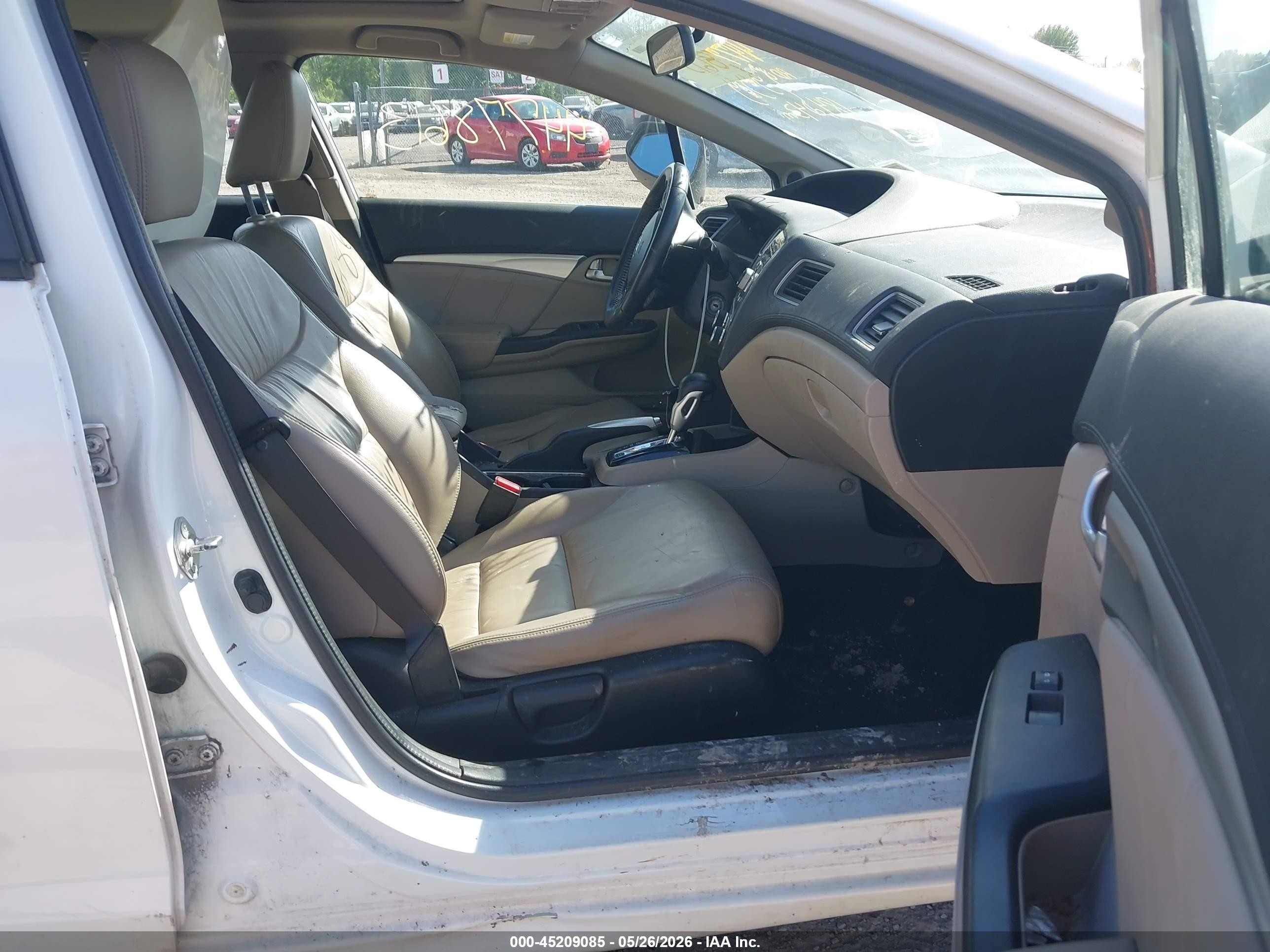 2013 Honda Civic Ex-l White vin: 19XFB2F91DE207015