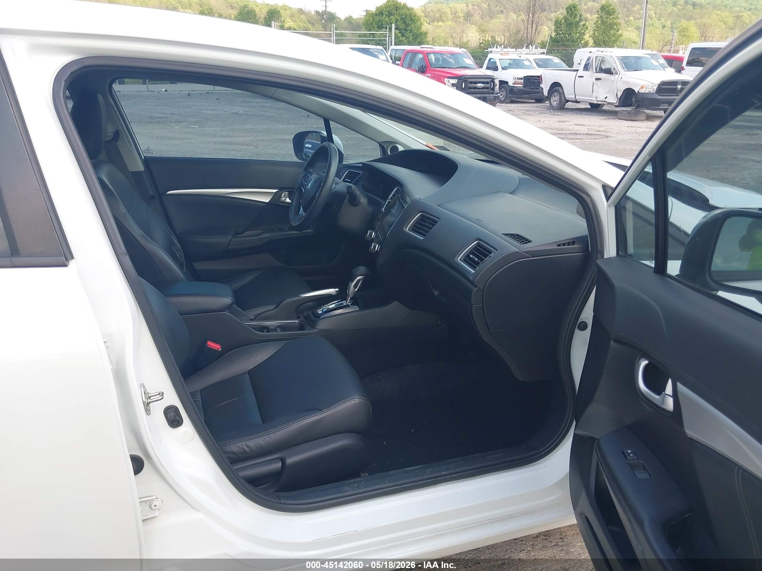 2014 Honda Civic Ex-l White vin: 19XFB2F91EE216041