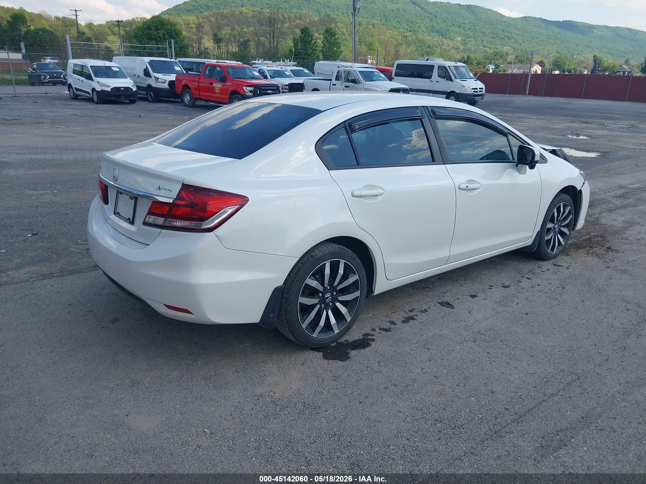 2014 Honda Civic Ex-l White vin: 19XFB2F91EE216041