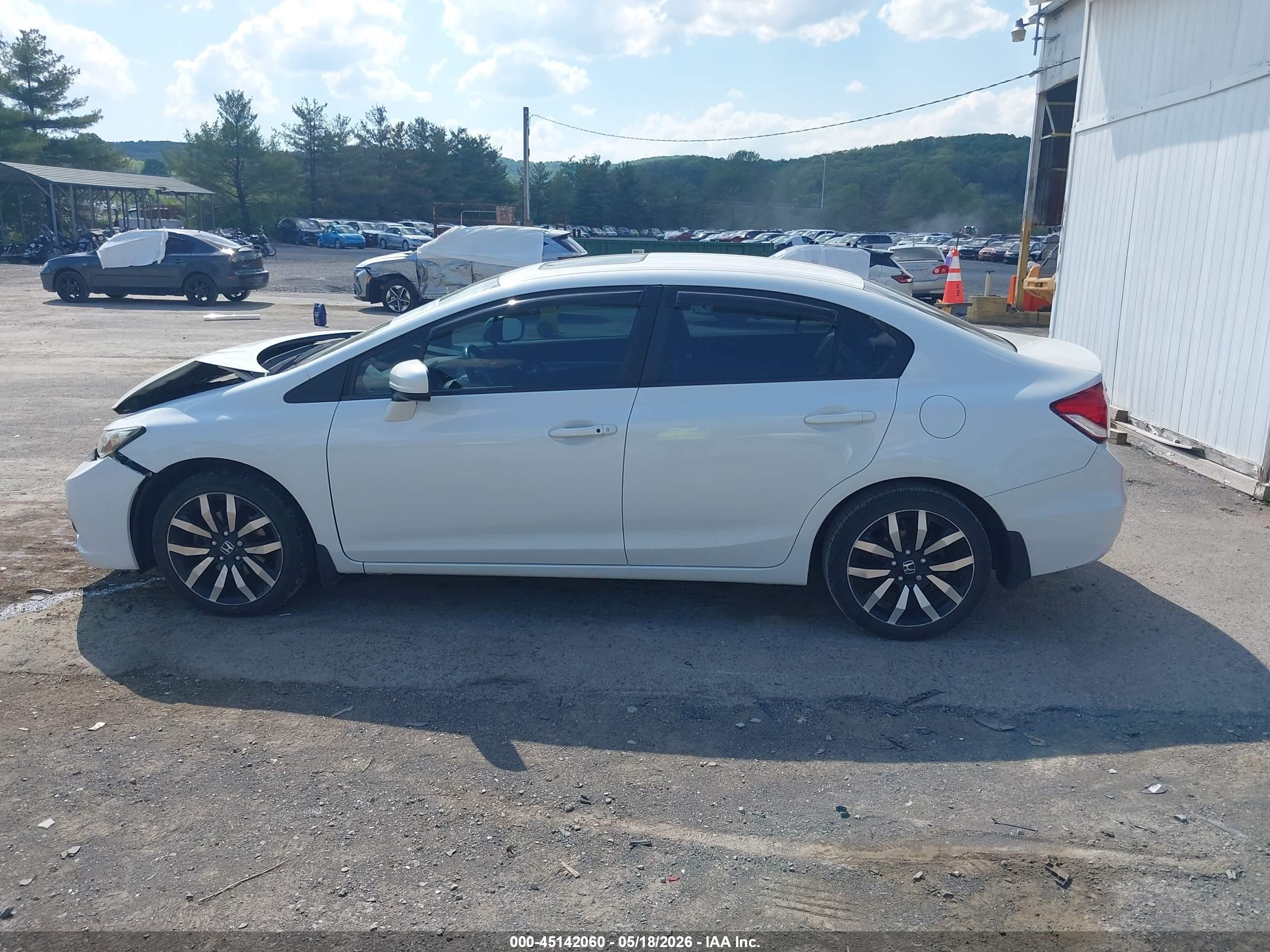 2014 Honda Civic Ex-l White vin: 19XFB2F91EE216041