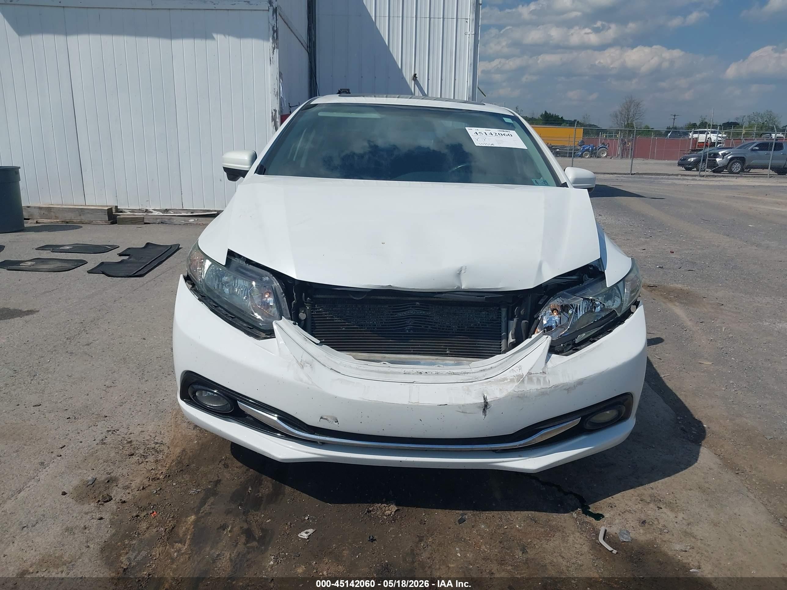 2014 Honda Civic Ex-l White vin: 19XFB2F91EE216041