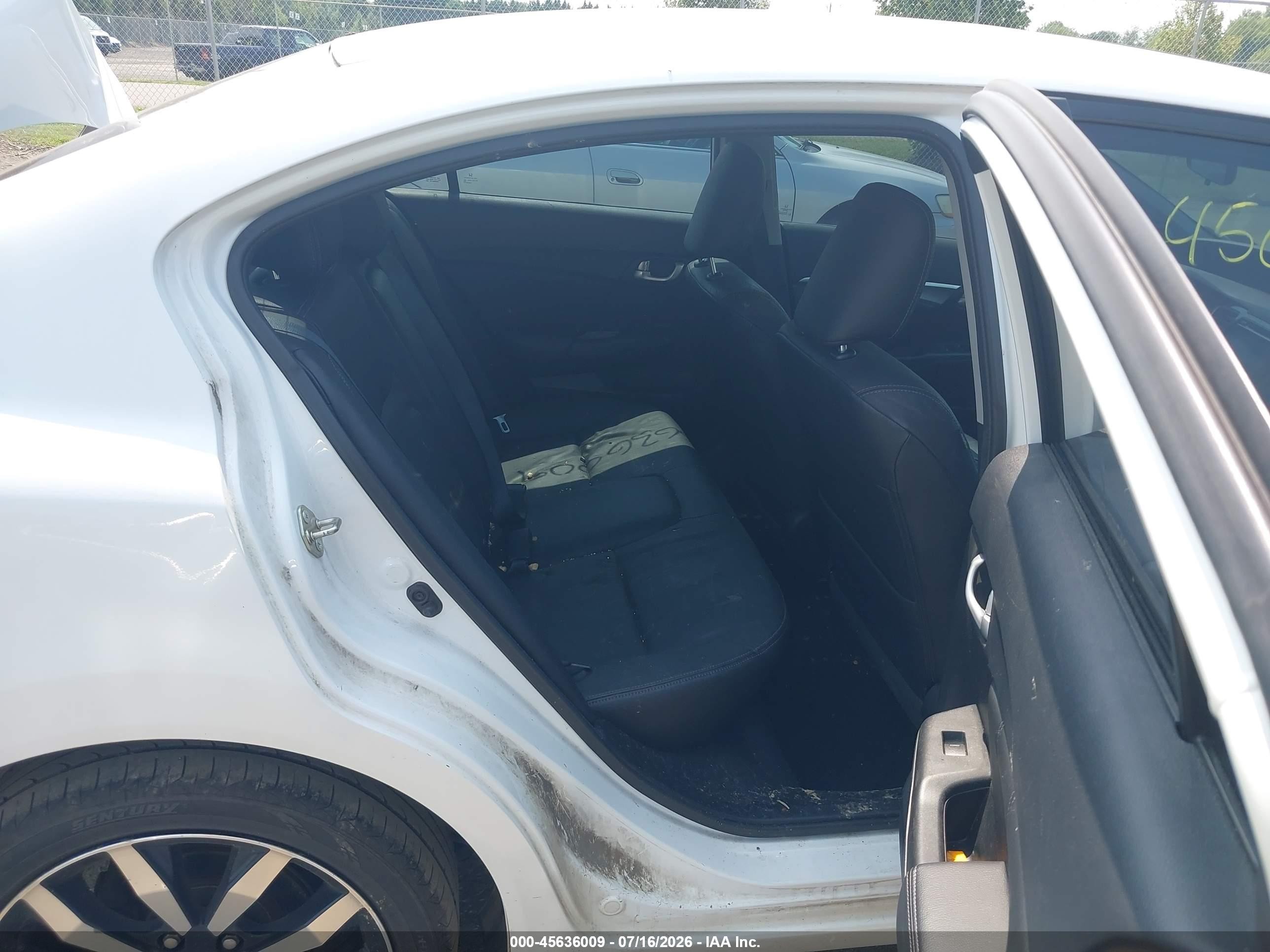 2014 Honda Civic Ex-l White vin: 19XFB2F91EE240002
