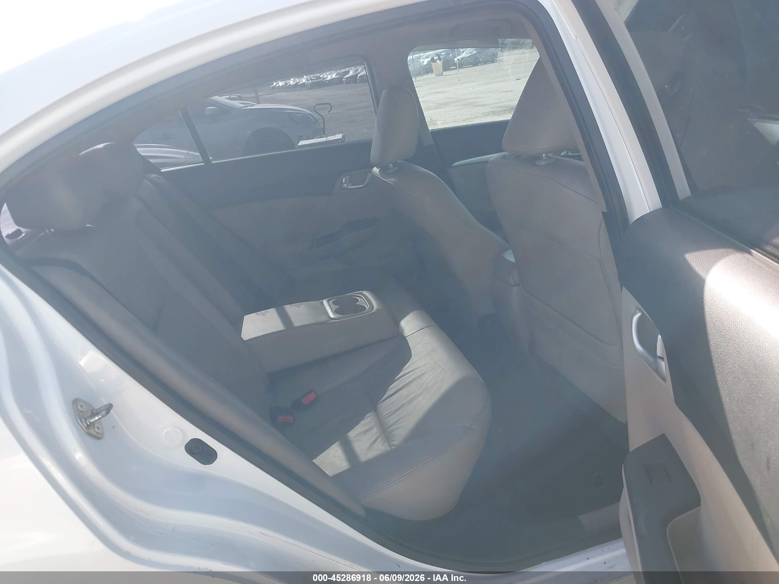 2015 Honda Civic Ex-l White vin: 19XFB2F91FE026855