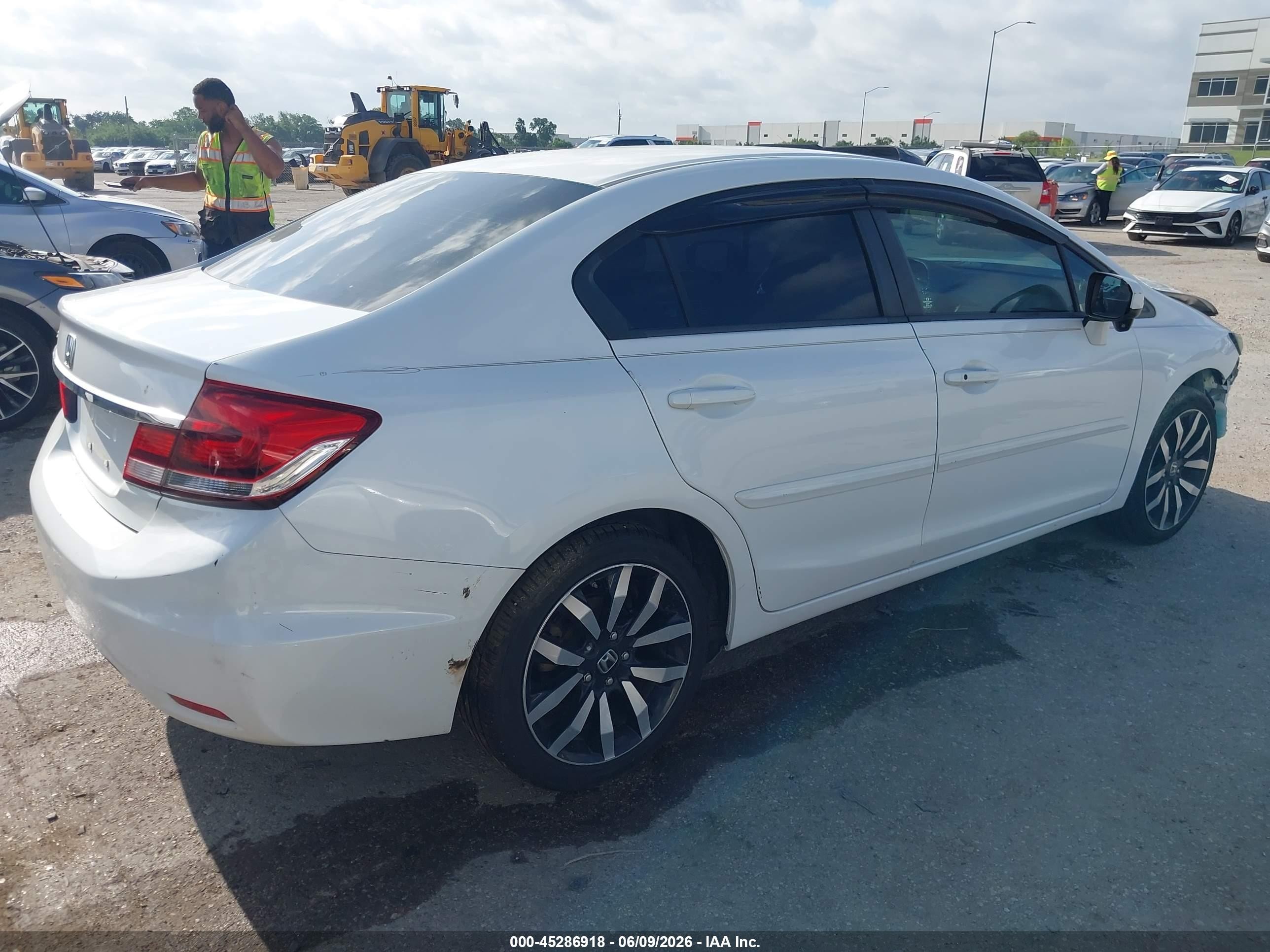 2015 Honda Civic Ex-l White vin: 19XFB2F91FE026855