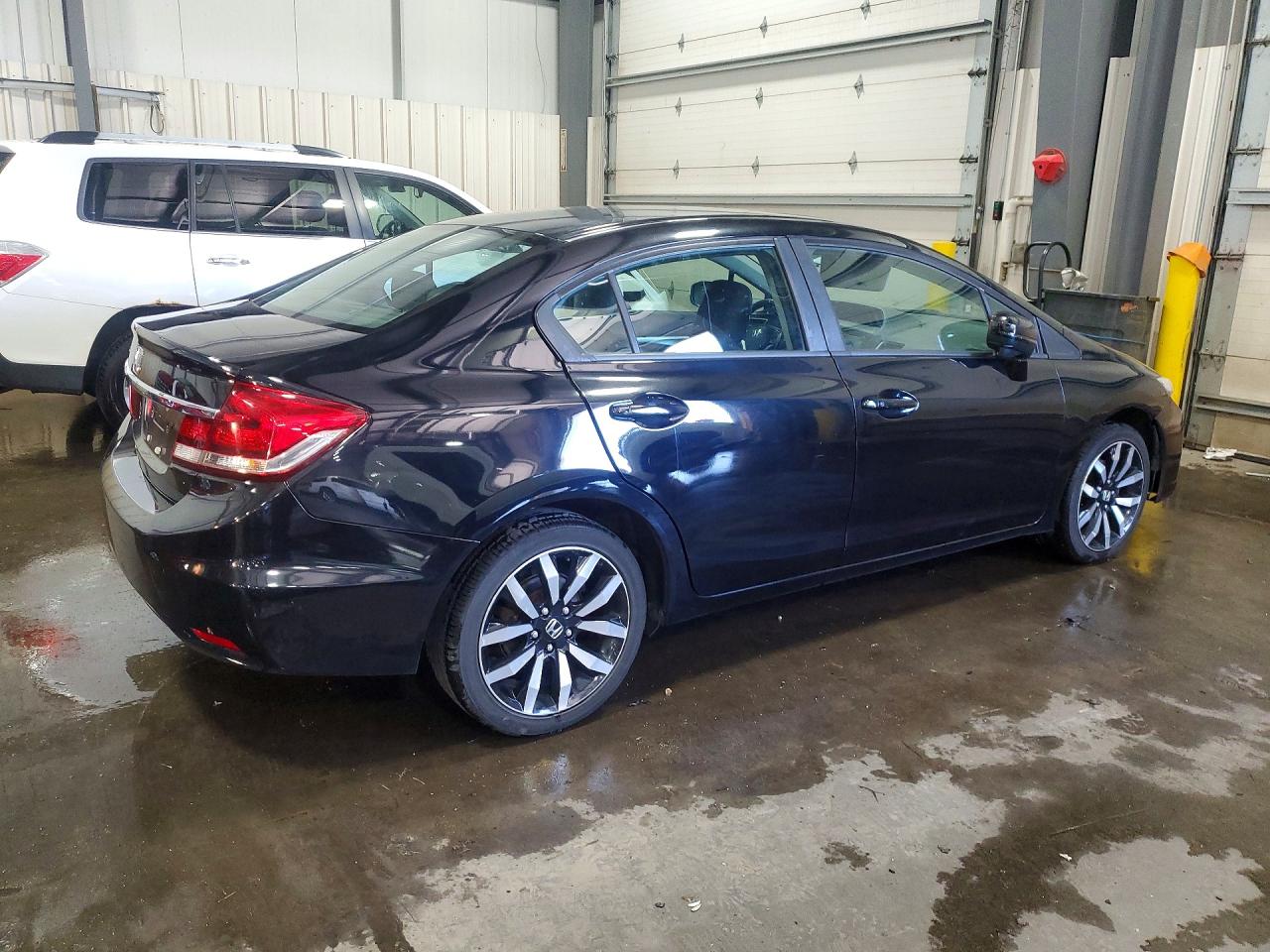 2015 Honda Civic Exl Черный vin: 19XFB2F91FE212590