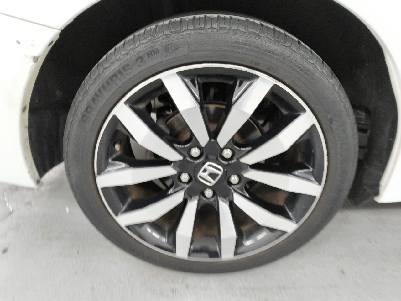 2015 Honda Civic Exl White vin: 19XFB2F91FE268481 Damage: Right Rear Wheel, Curb Rash, > 12 Inches