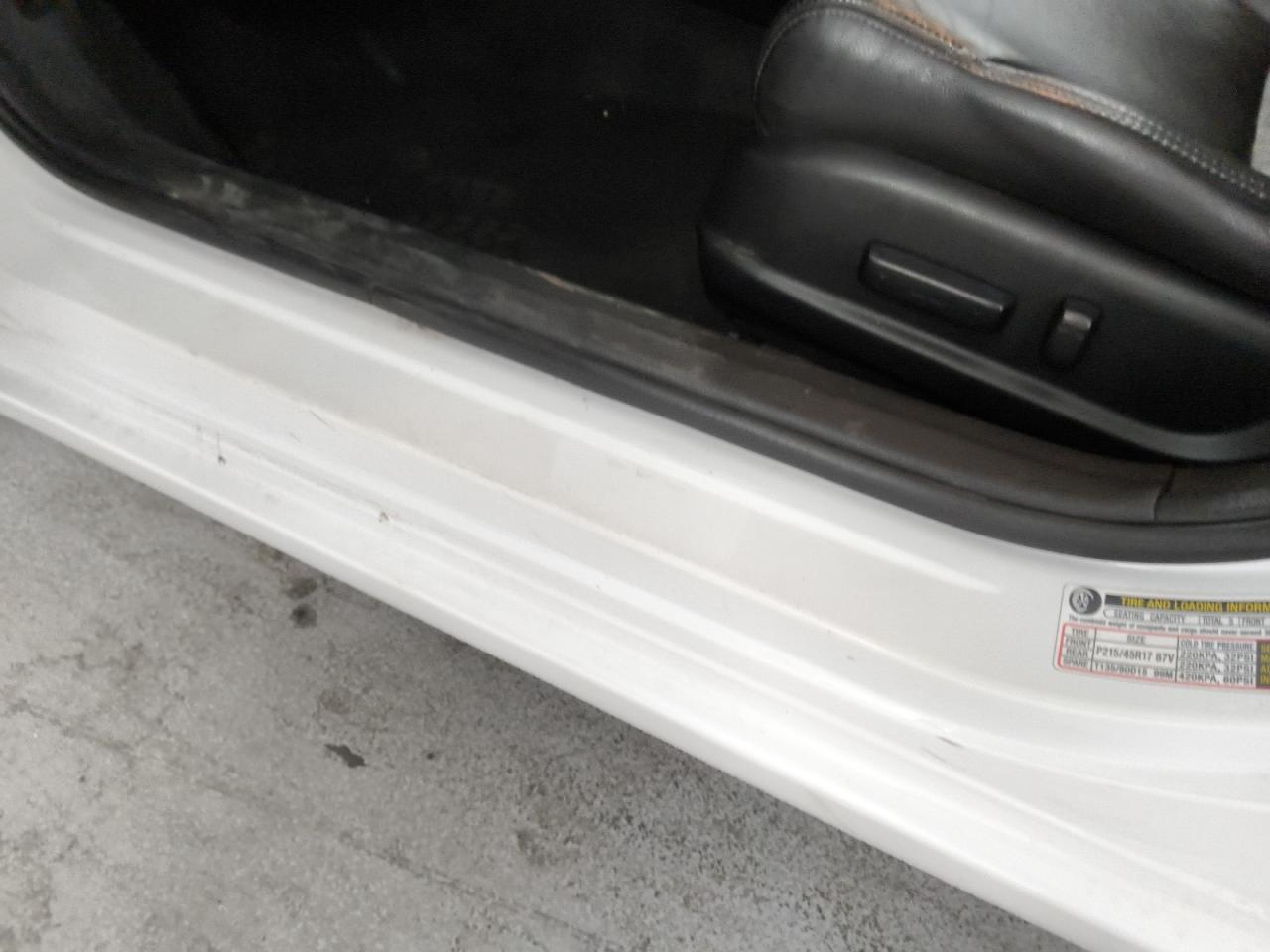 2015 Honda Civic Exl White vin: 19XFB2F91FE268481 Damage: Left Rocker Panel, Heavy Scratch, 1 To 2 Inches