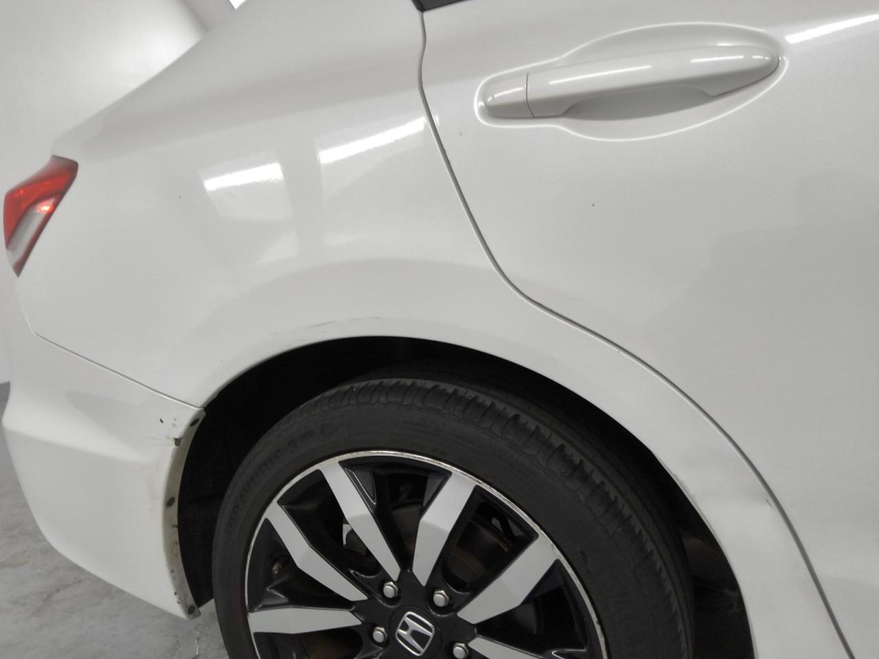 2015 Honda Civic Exl White vin: 19XFB2F91FE268481 Damage: Right Qtr Panel, Dent(S) W/ Paint Dmg, 5 To 6 Inches