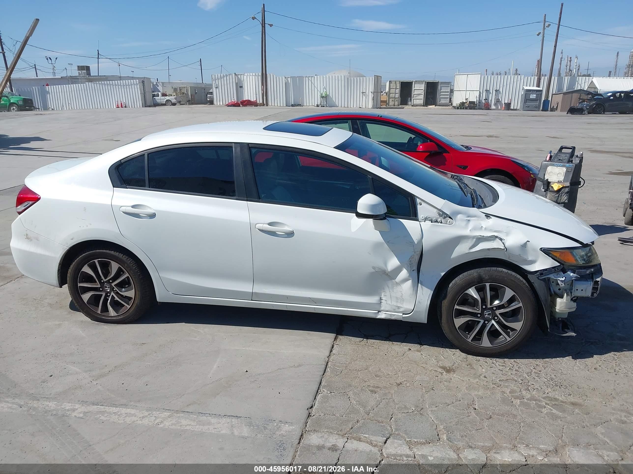 2013 Honda Civic Ex-l White vin: 19XFB2F92DE039692