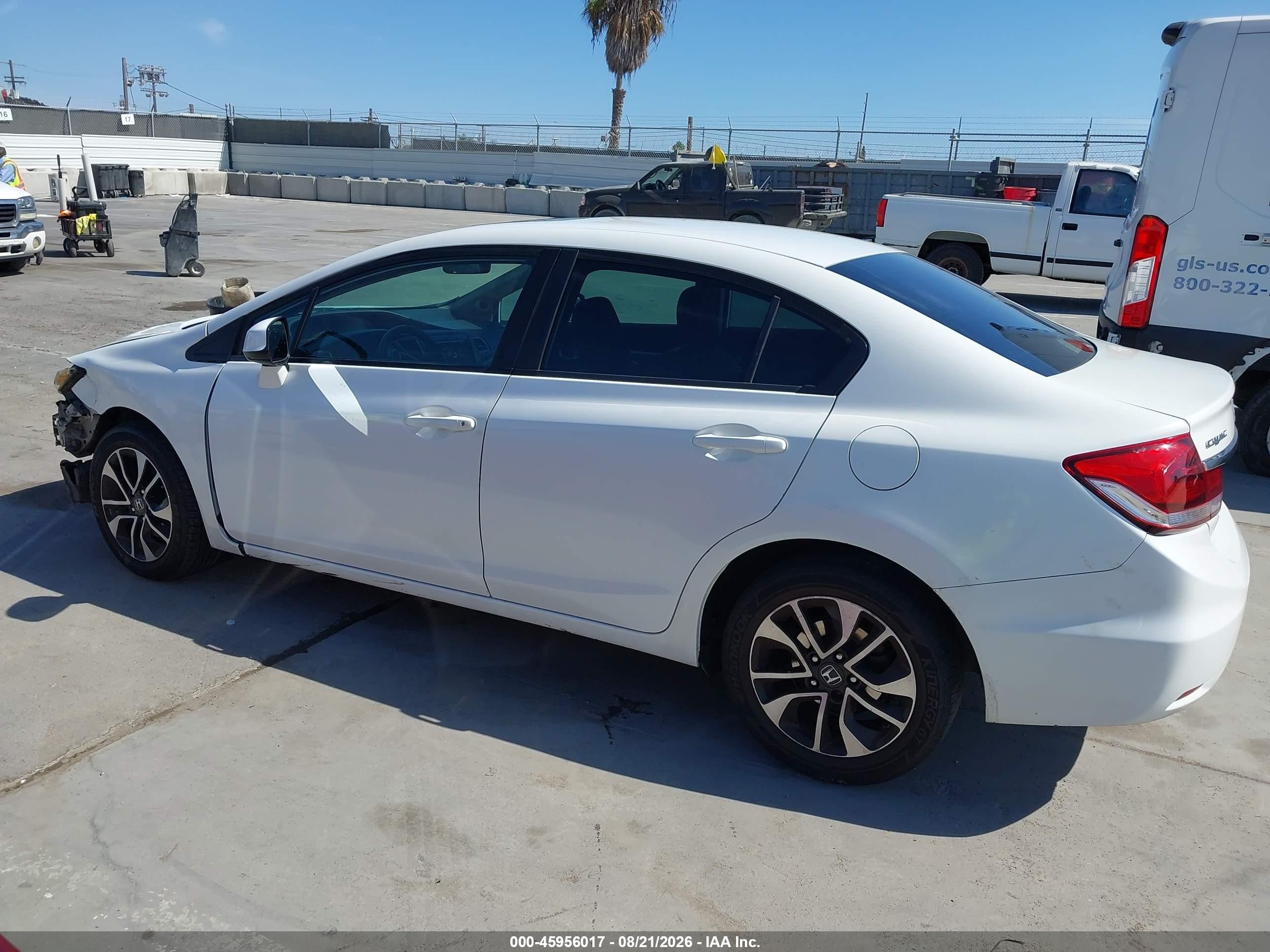 2013 Honda Civic Ex-l White vin: 19XFB2F92DE039692