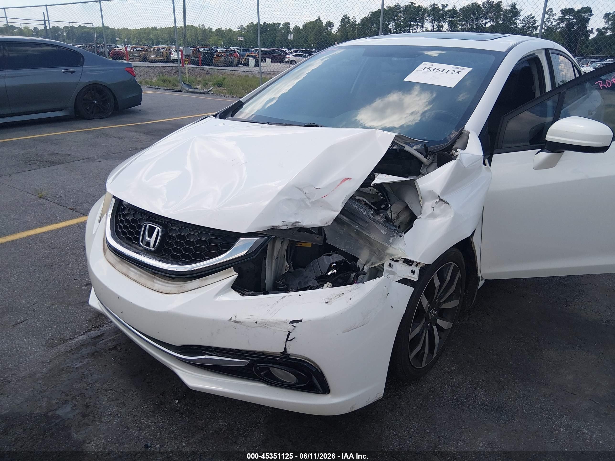 2015 Honda Civic Ex-l White vin: 19XFB2F92FE201064