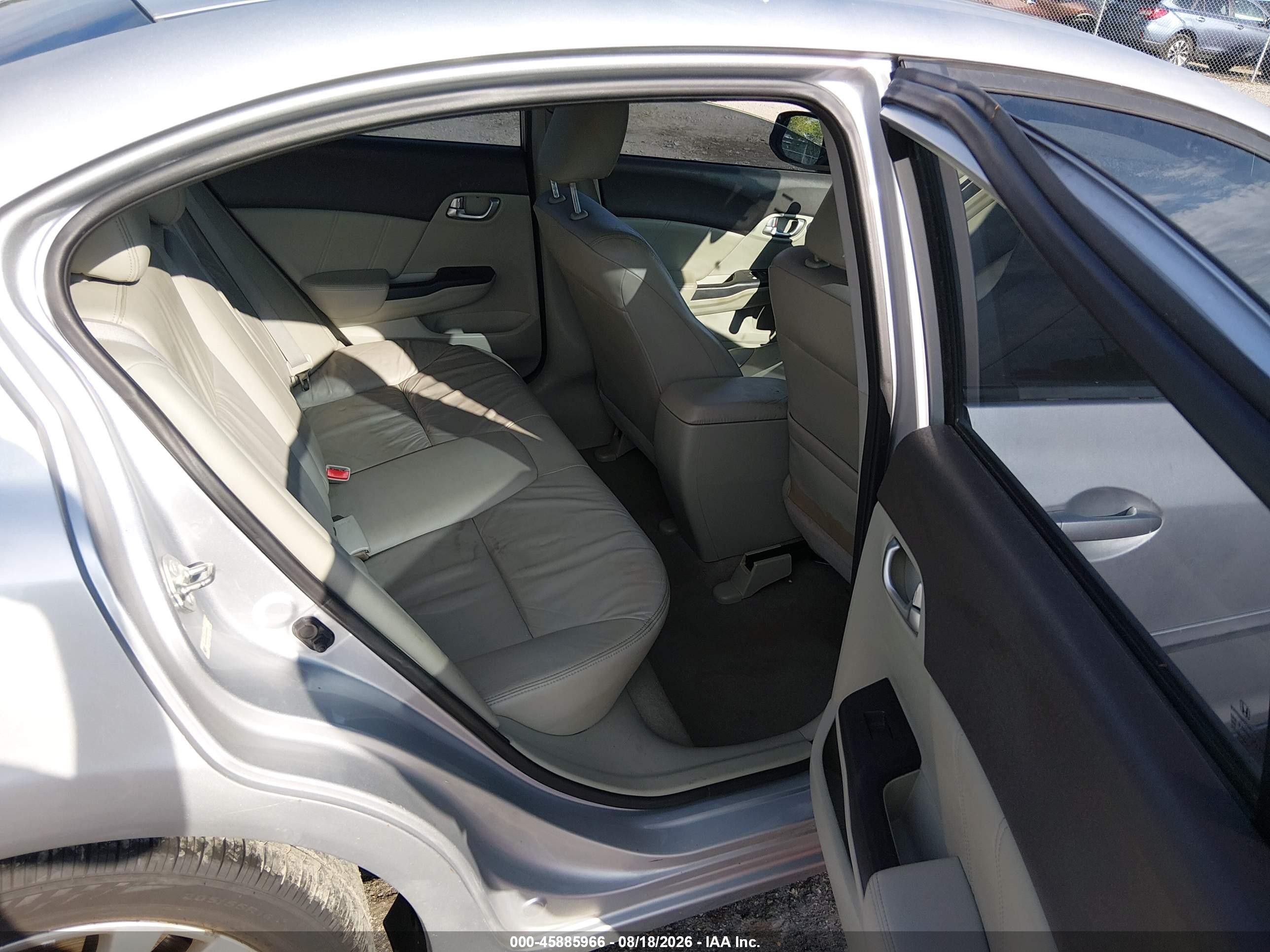 2012 Honda Civic Ex-l Silver vin: 19XFB2F93CE330538