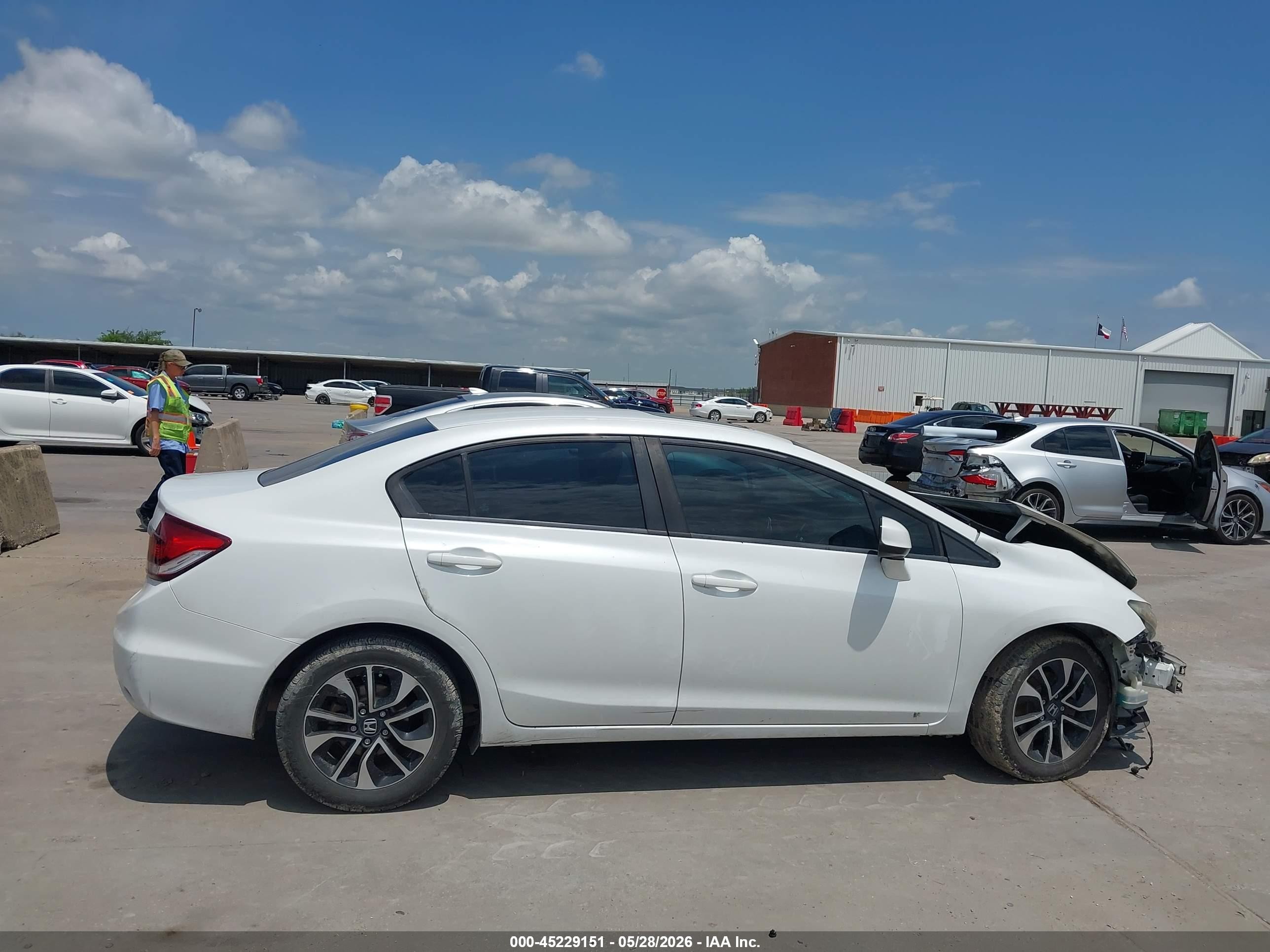 2013 Honda Civic Ex-l White vin: 19XFB2F93DE036767