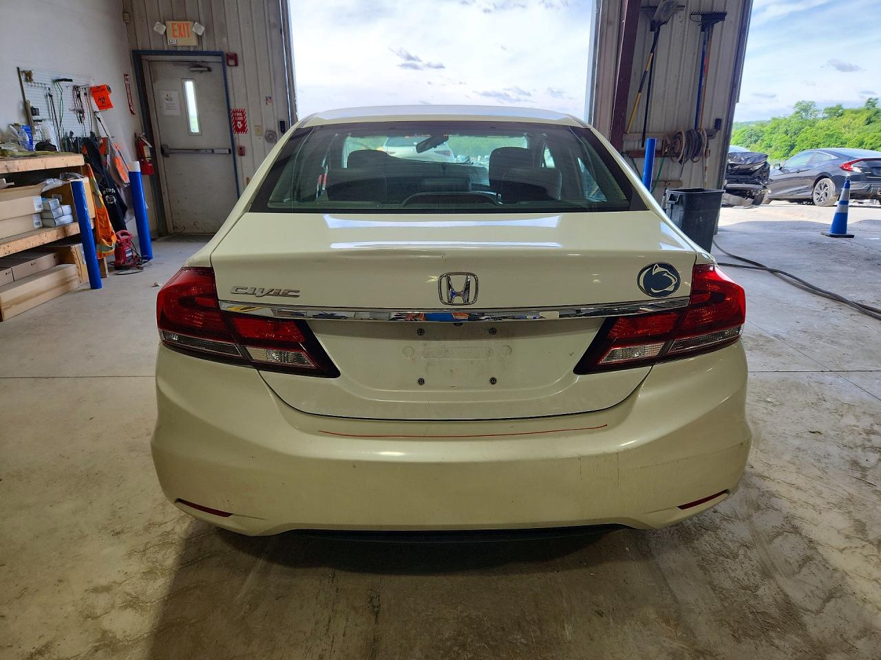 2015 Honda Civic Exl White vin: 19XFB2F93FE064460