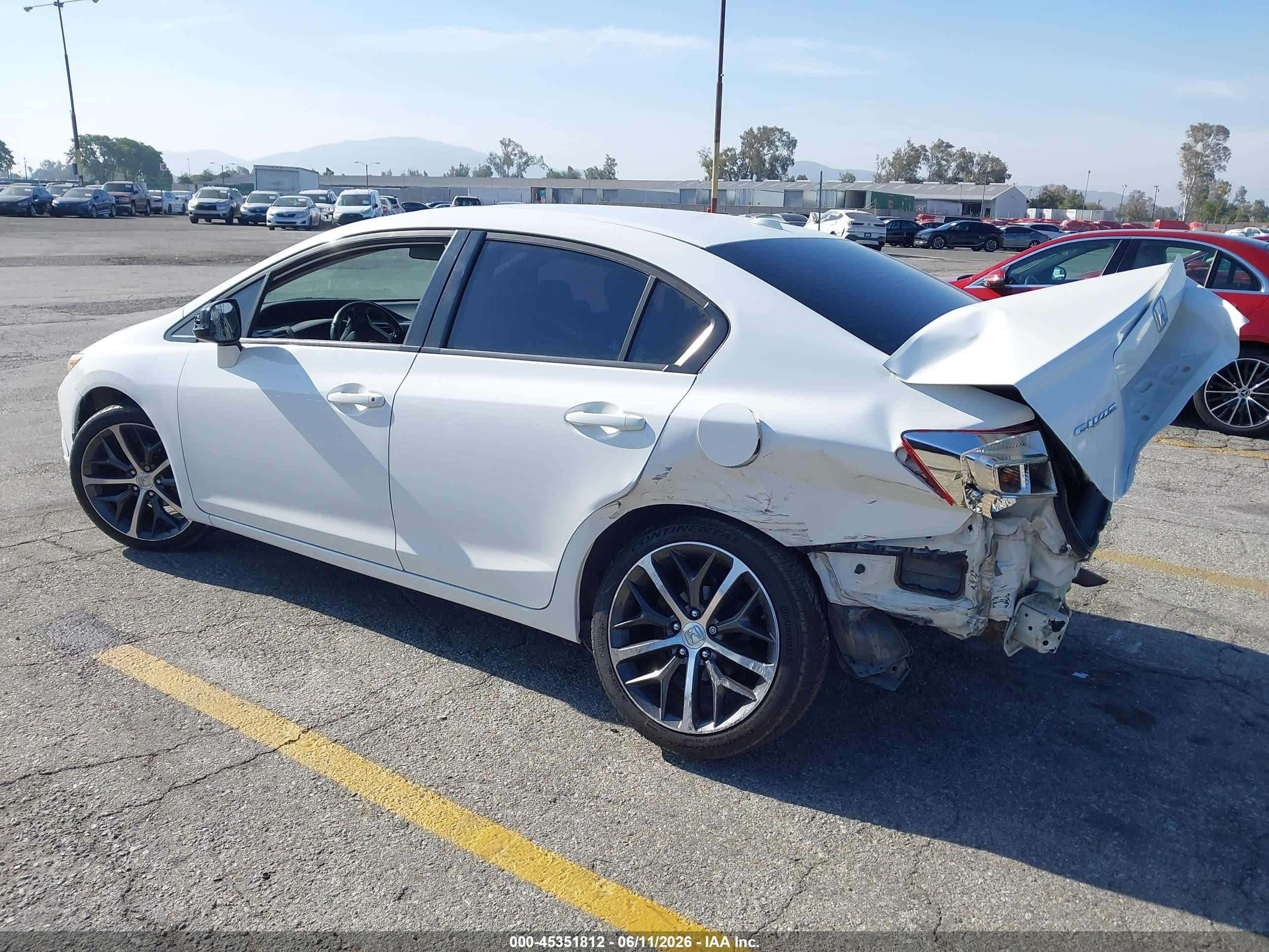 2012 Honda Civic Ex-l White vin: 19XFB2F94CE348398