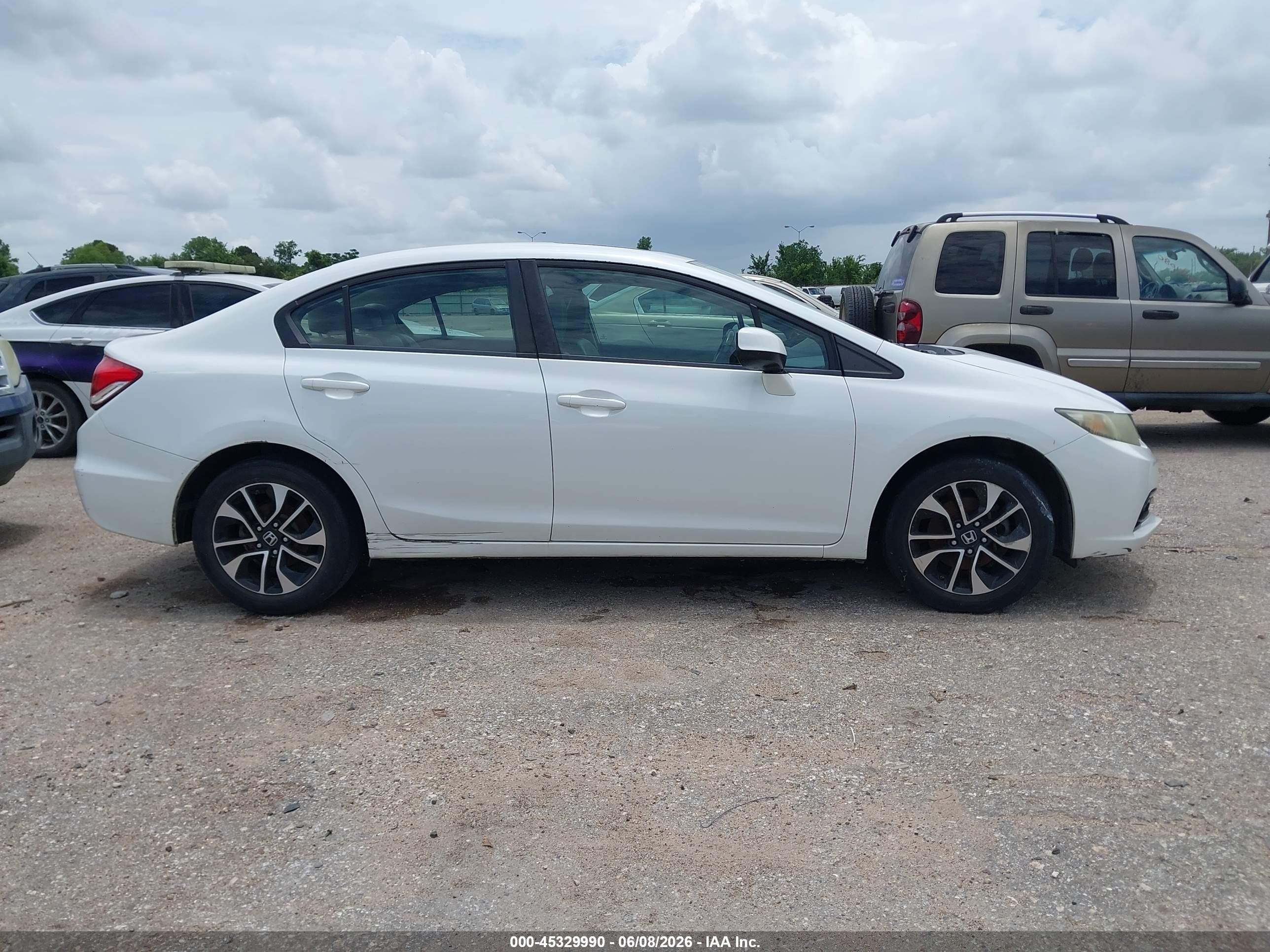 2013 Honda Civic Ex-l White vin: 19XFB2F94DE055098