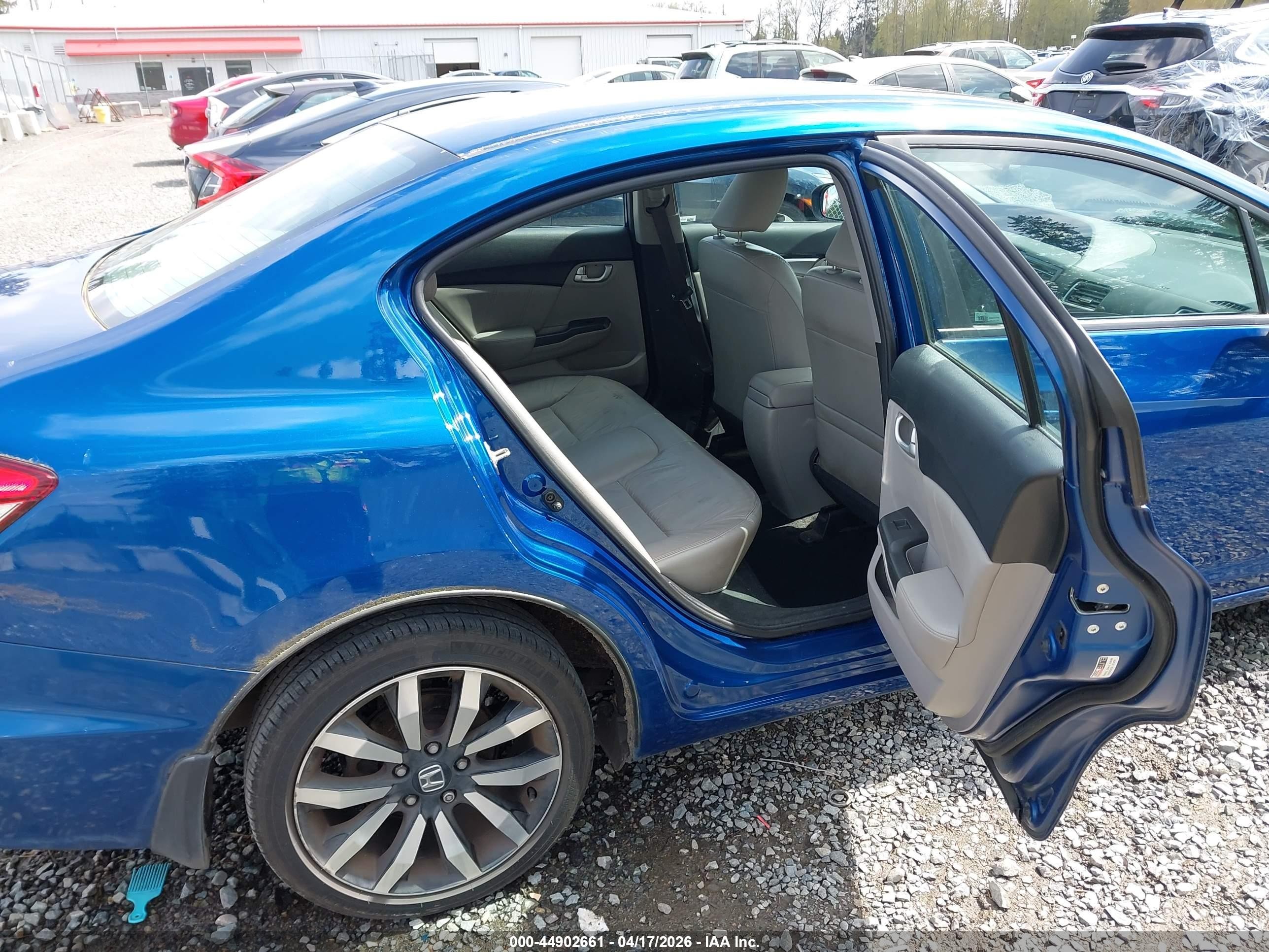 2015 Honda Civic Ex-l Blue vin: 19XFB2F94FE211255