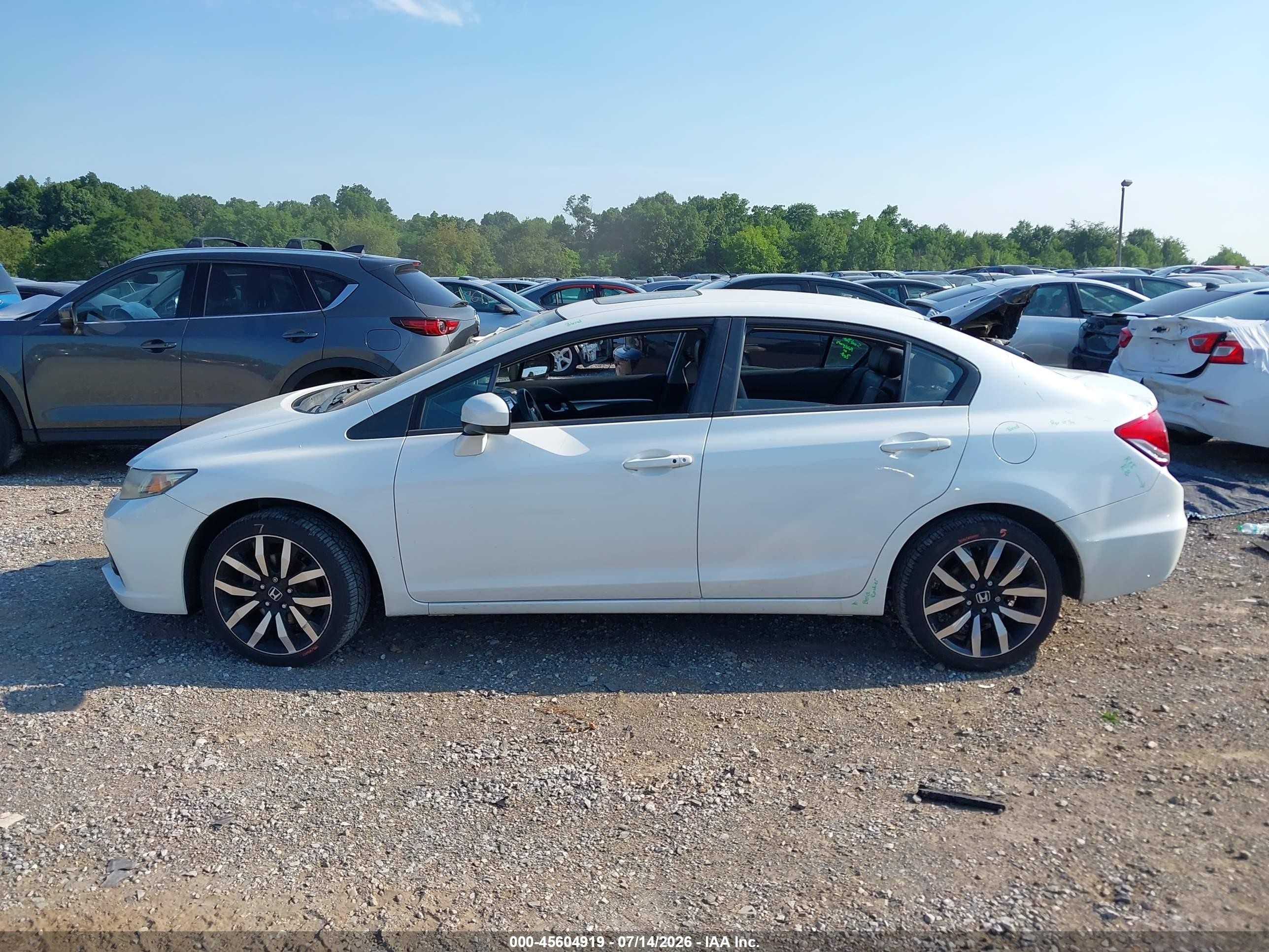 2015 Honda Civic Ex-l White vin: 19XFB2F94FE275232