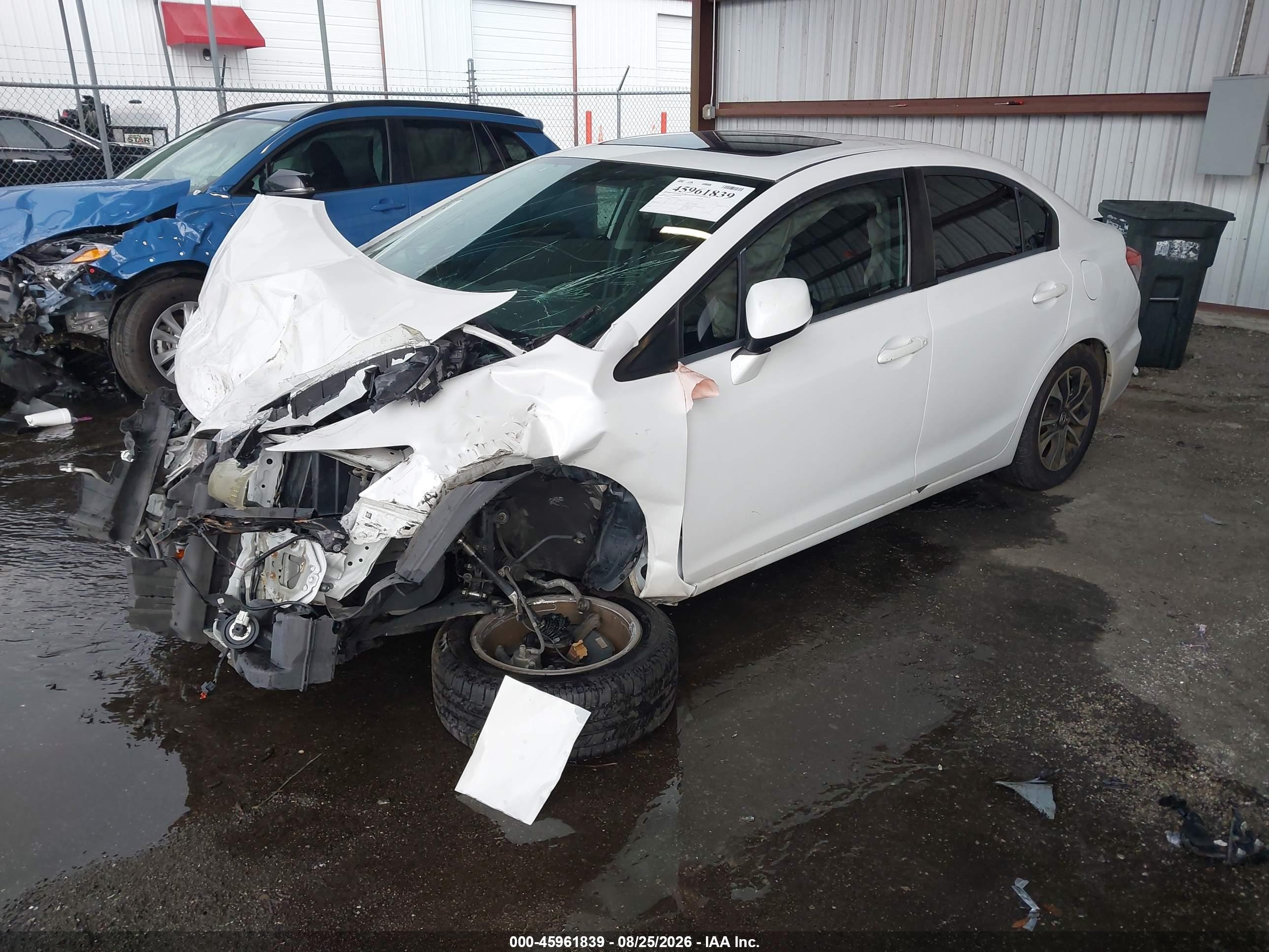 2013 Honda Civic Ex-l White vin: 19XFB2F95DE071326