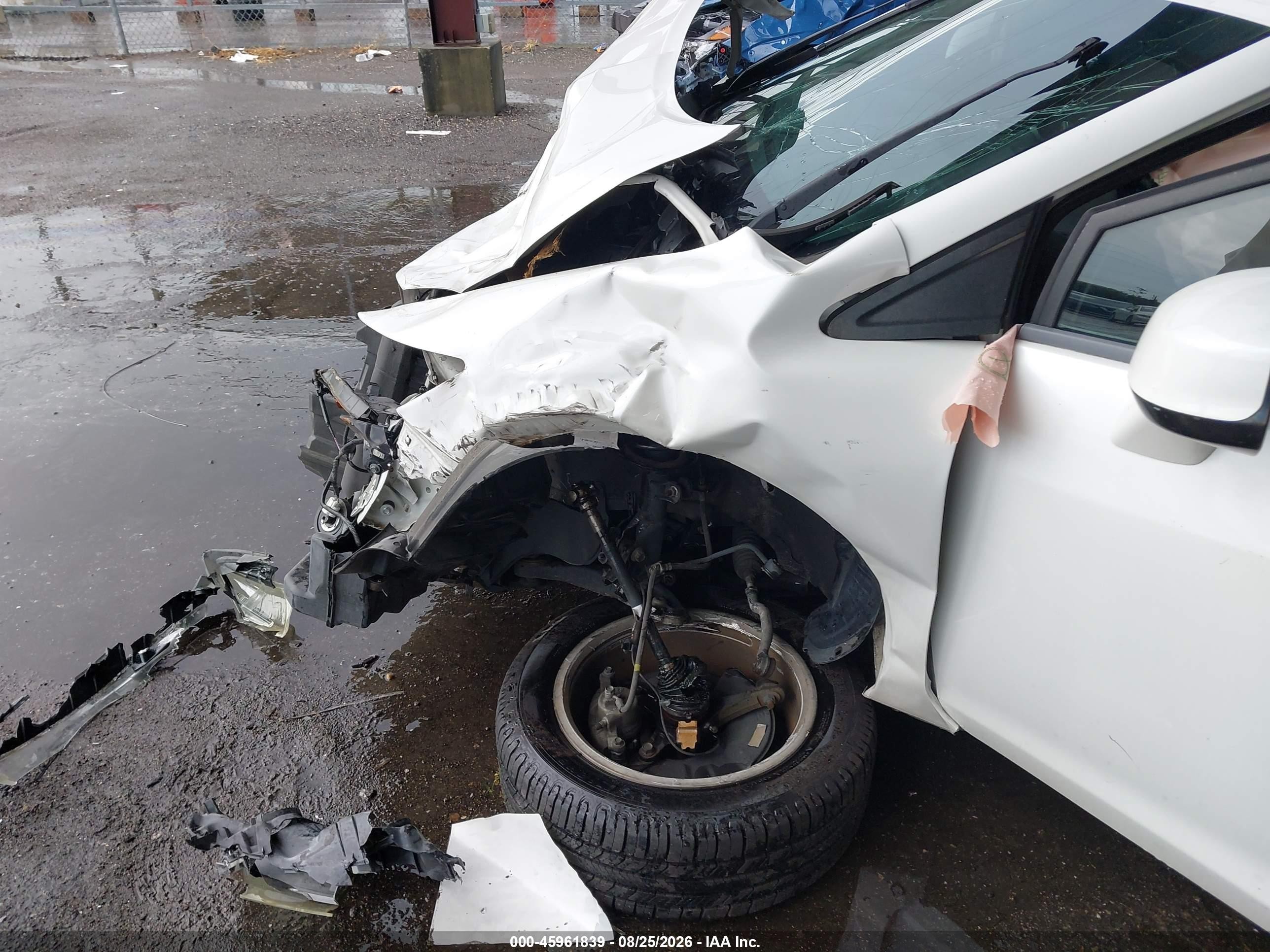 2013 Honda Civic Ex-l White vin: 19XFB2F95DE071326